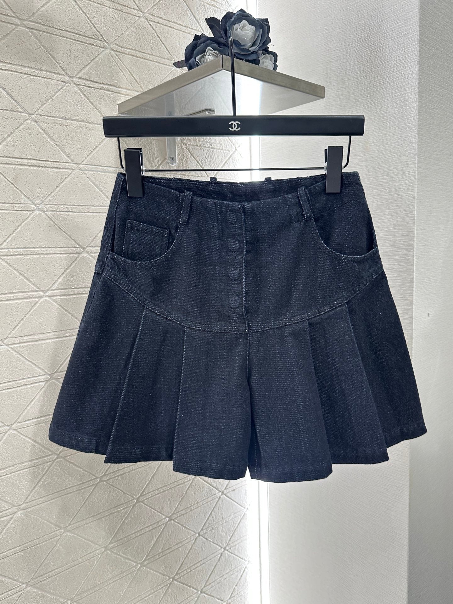 25 Retro Denim Jacket and Skirt Set