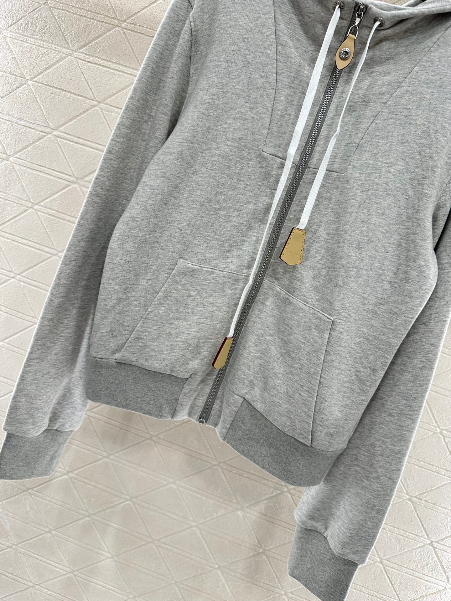 25 Hooded Drawstring Jacket and Shorts Set