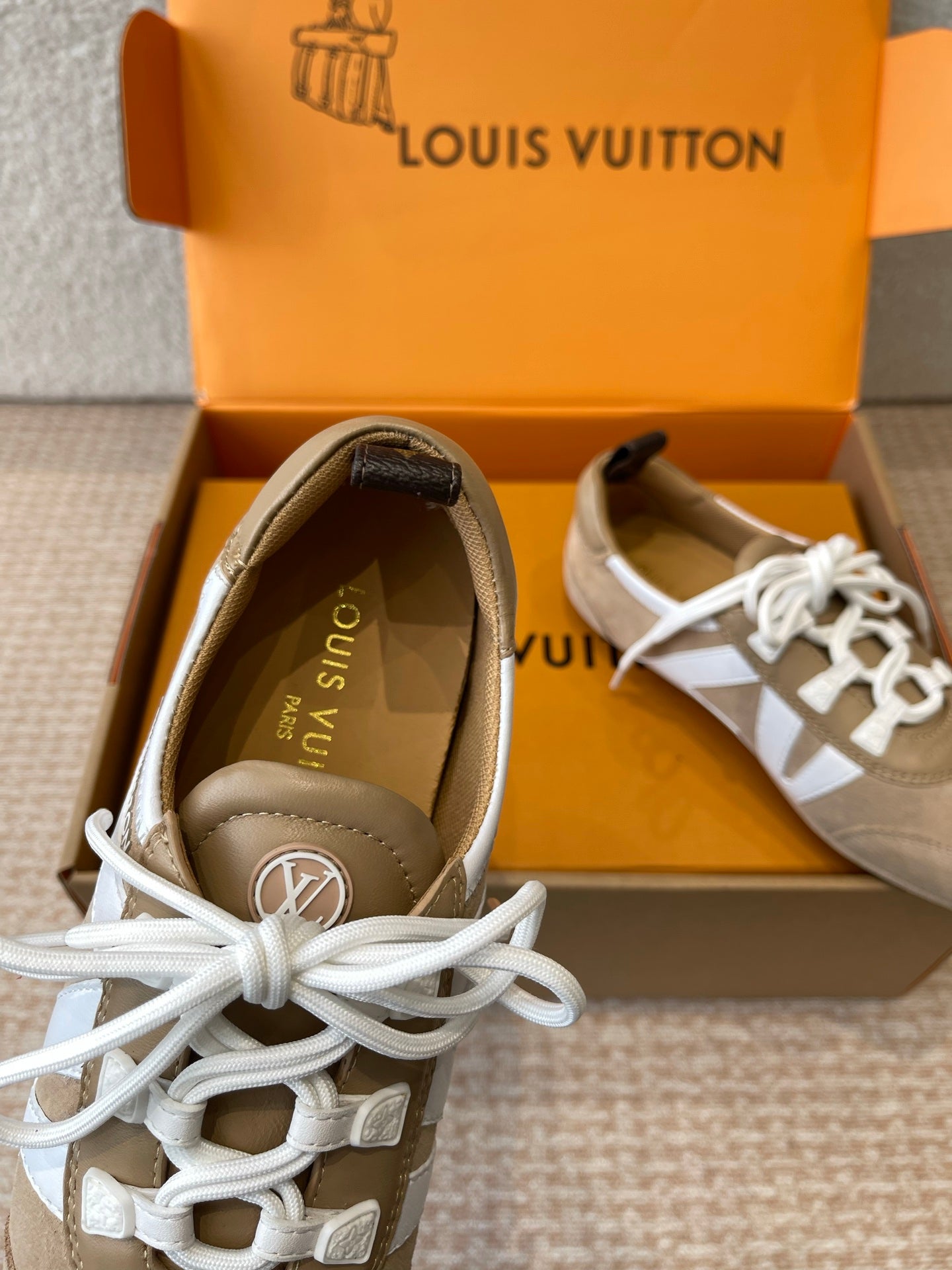 Sneakerina Light Brown White Suede Calfskin 298826