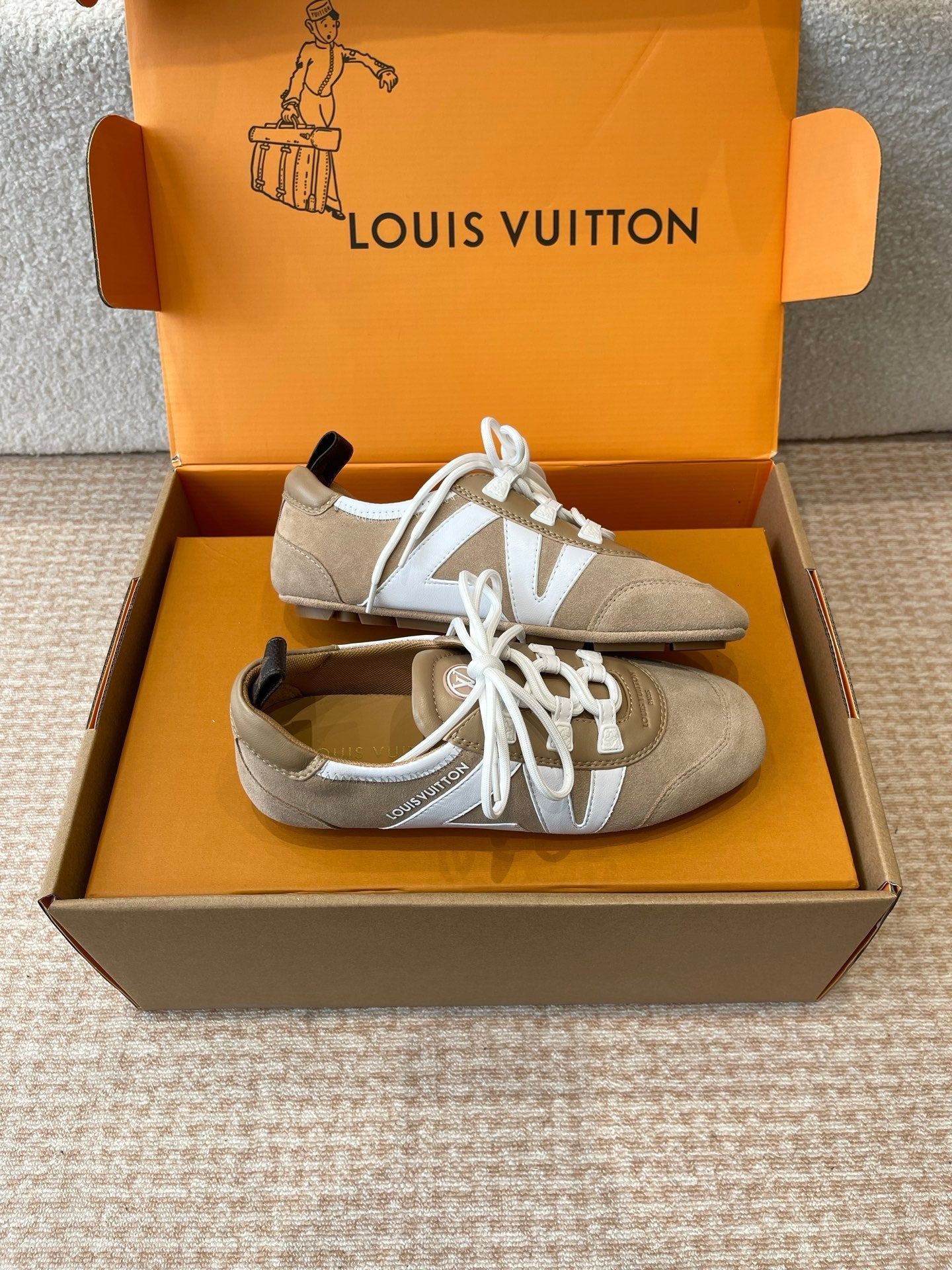 Sneakerina Light Brown White Suede Calfskin 298826