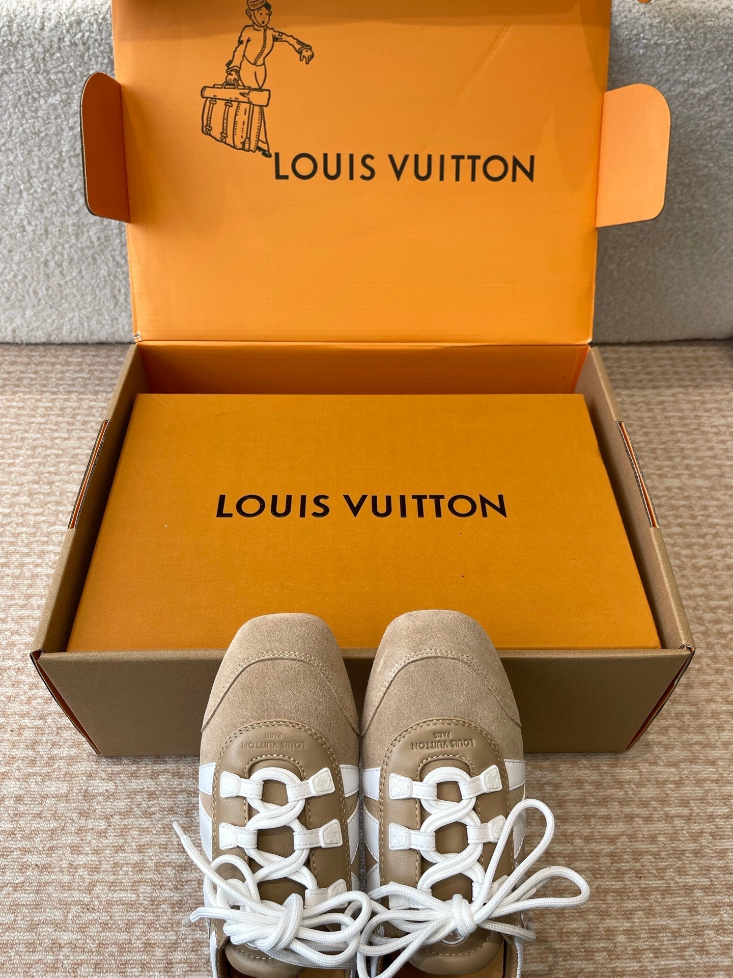 Sneakerina Light Brown White Suede Calfskin 298826