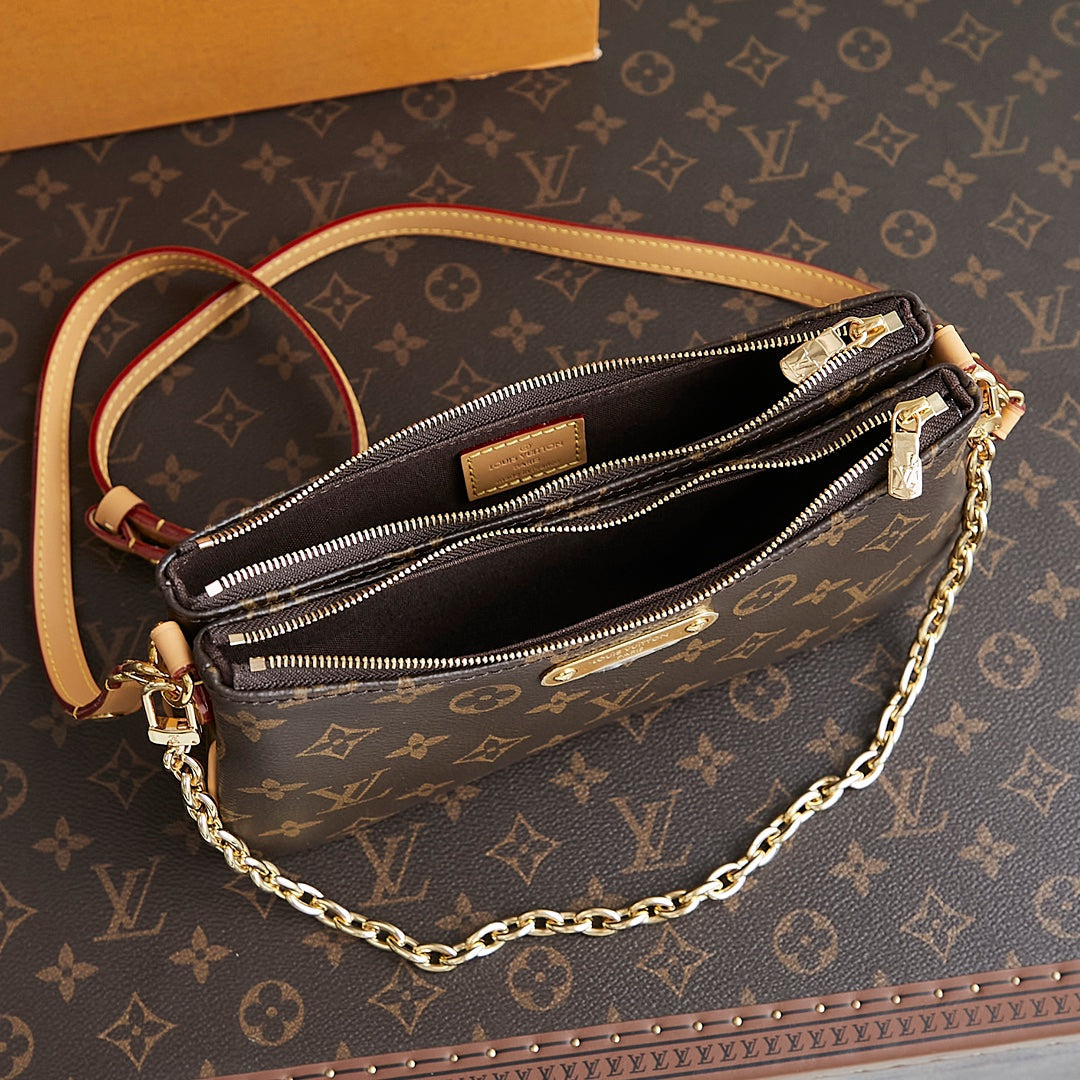 POCHETTE 24 IN BROWN MONOGRAM CANVAS GOLD HARDWARE