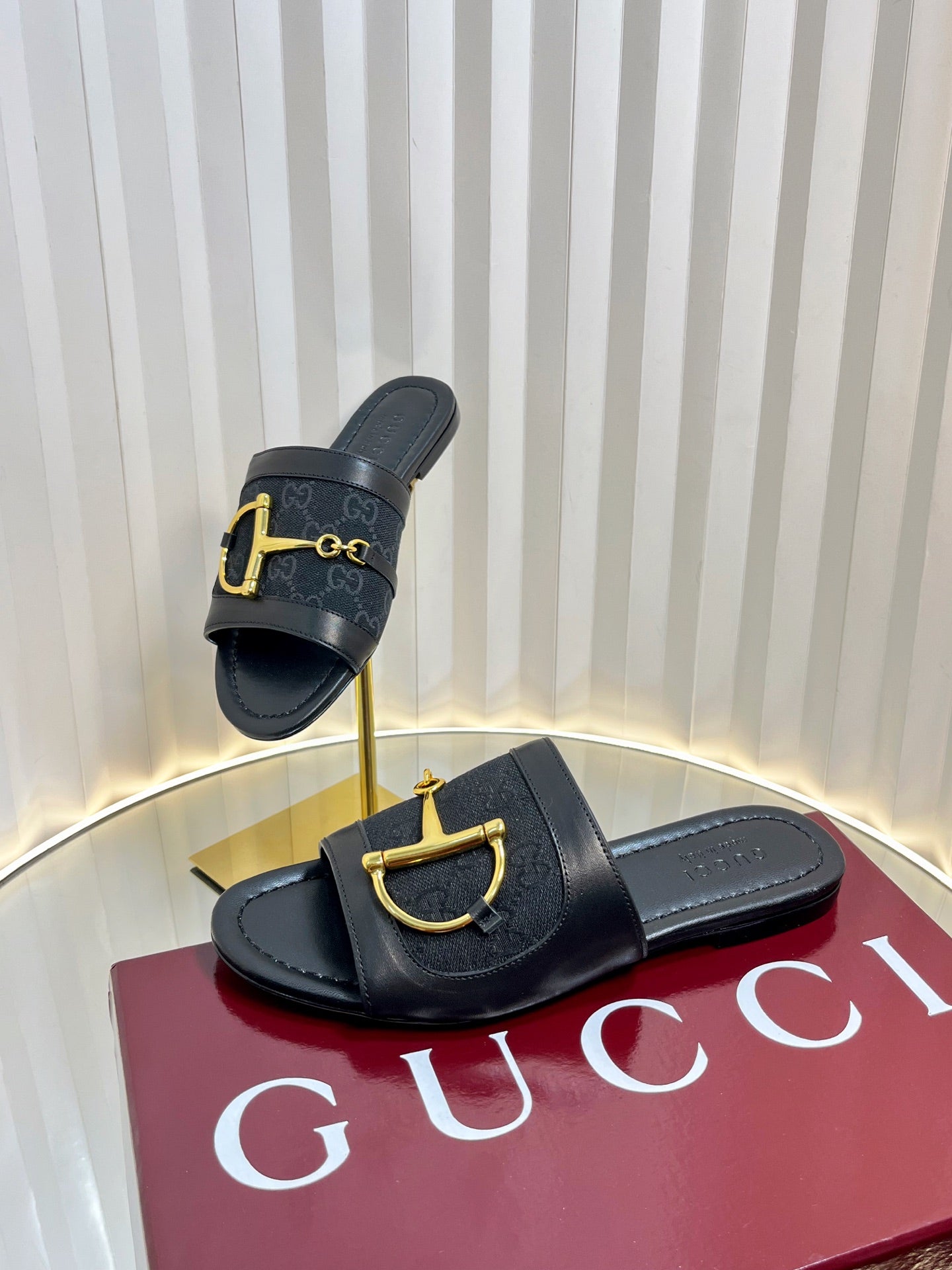 25 Horsebit GG Sandals Black Canvas 294676