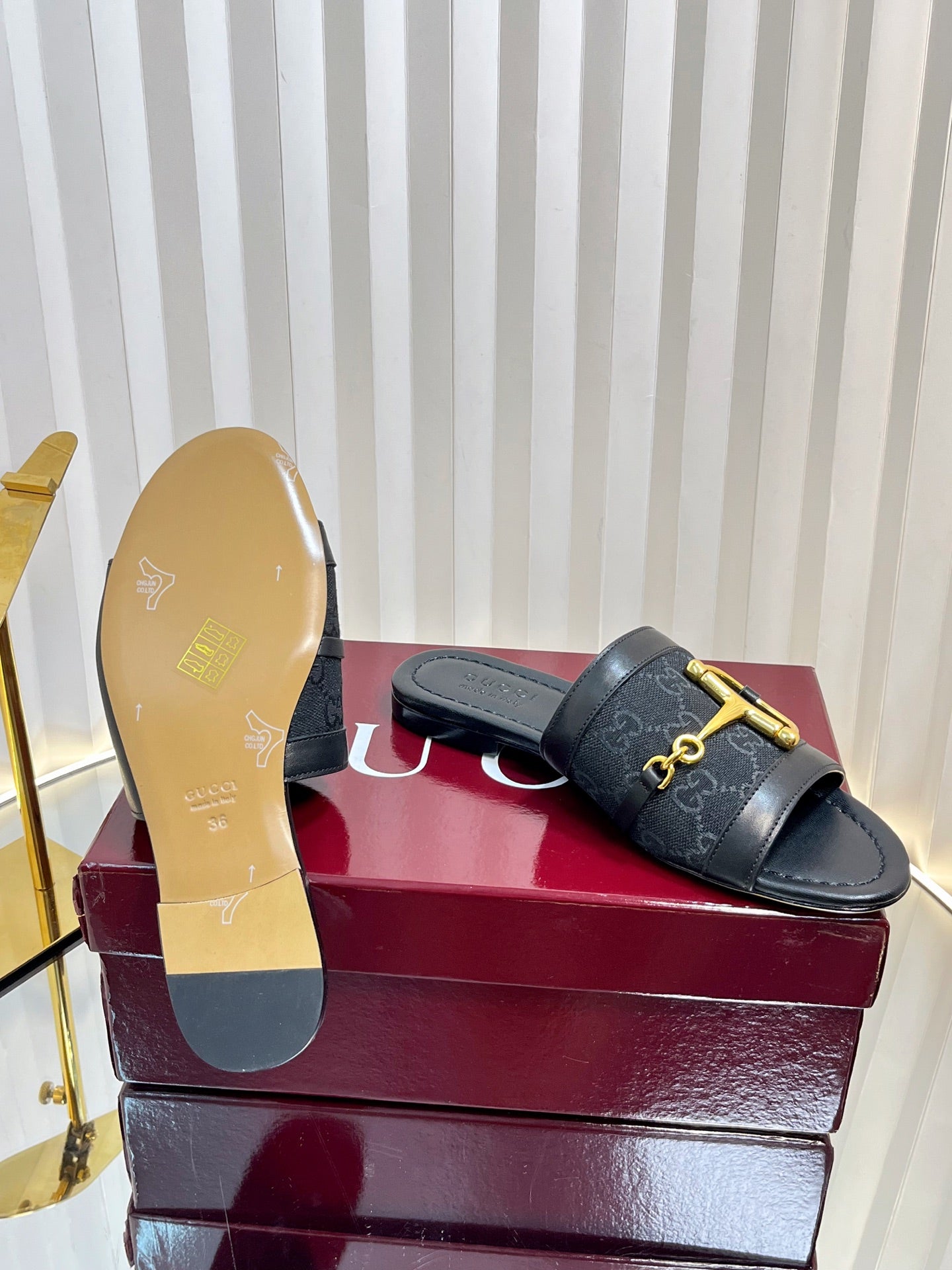 25 Horsebit GG Sandals Black Canvas 294676