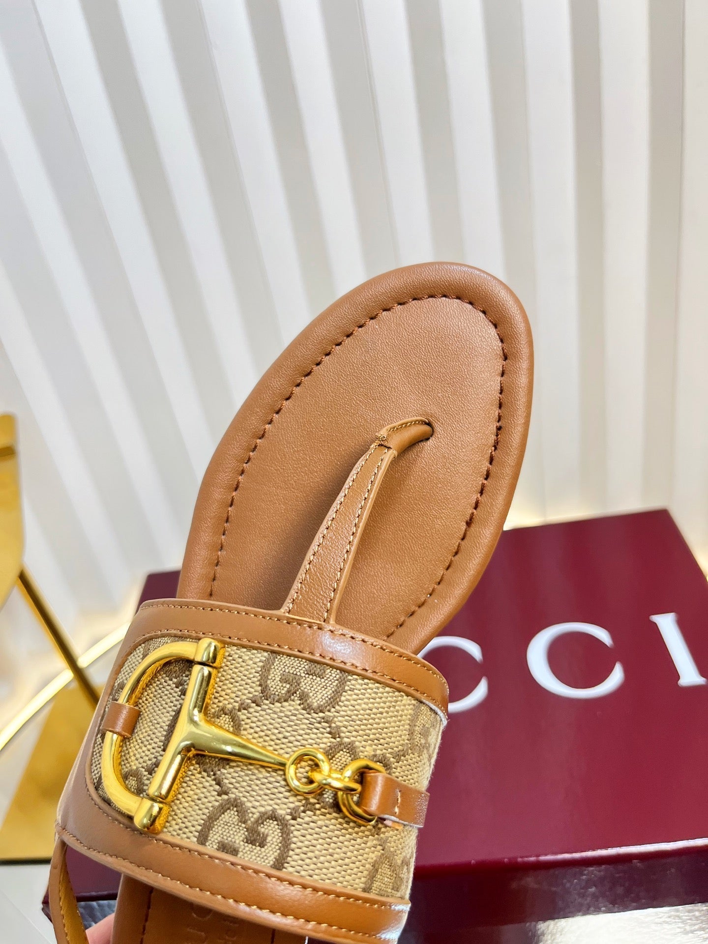 25 Thong Sandal Brown Canvas 294682