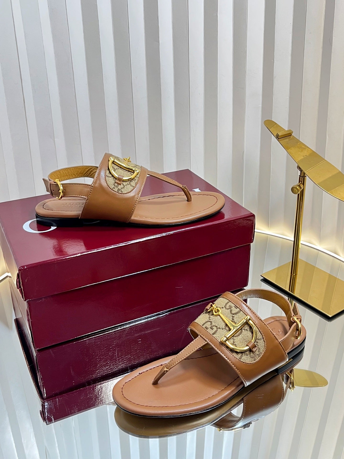25 Thong Sandal Brown Canvas 294682
