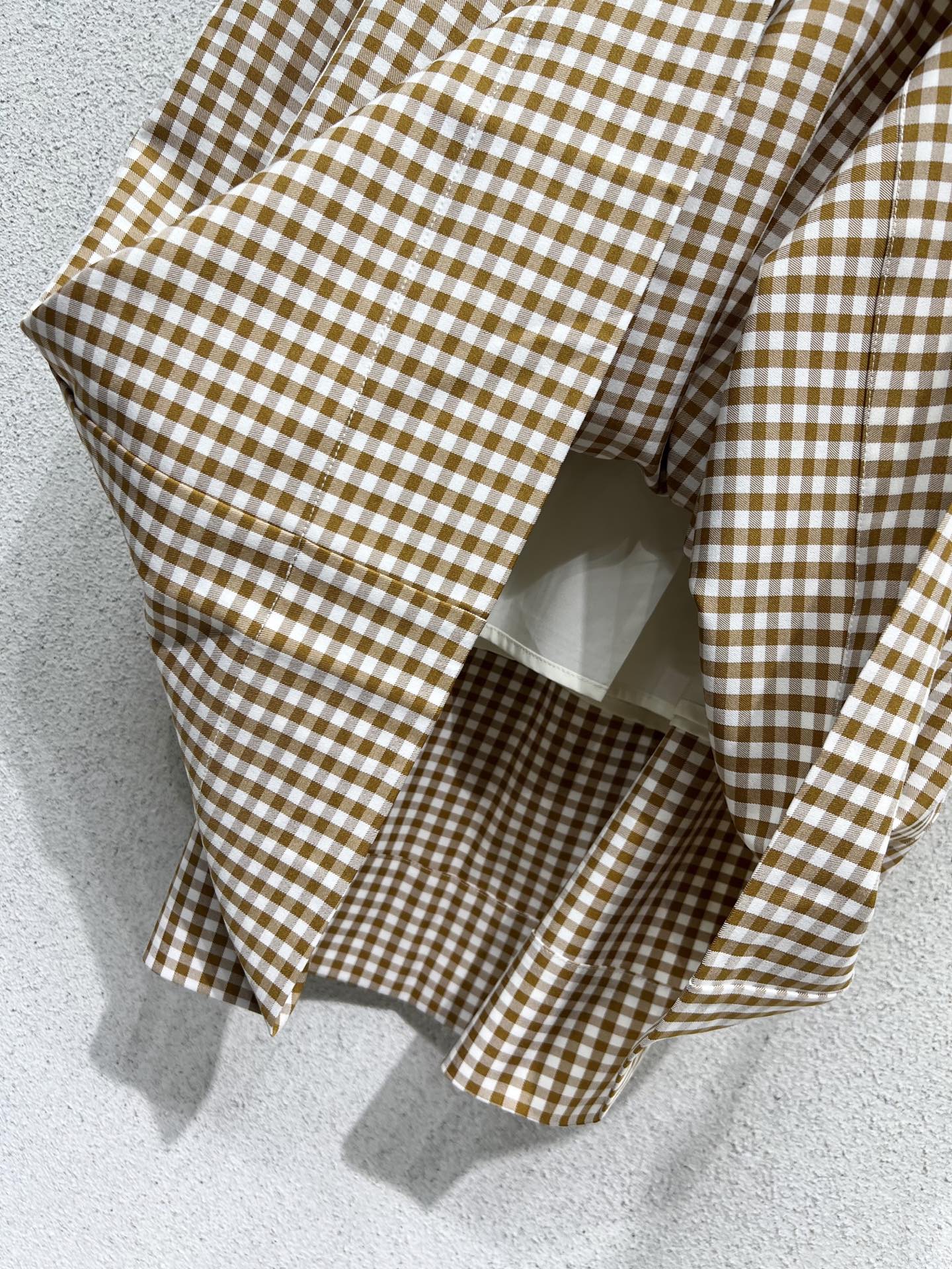 M 25 Classic design Plaid suit
