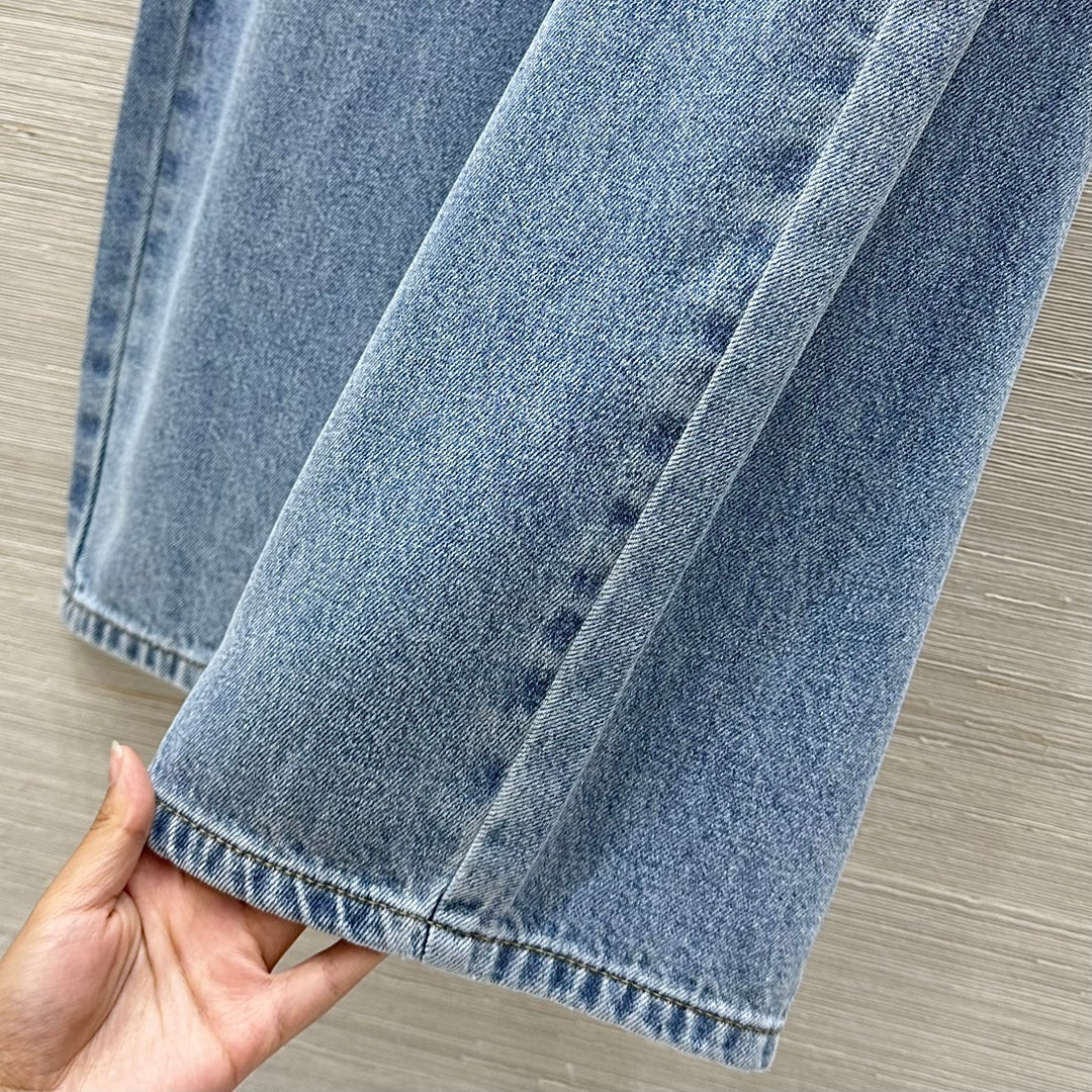 25 Pocket Embossed Letter Straight Jeans Blue Cotton