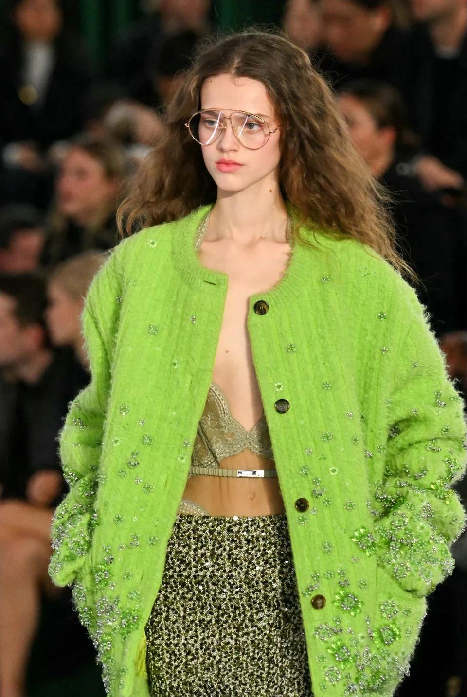25 new autumn and winter products, heavy beaded embroidered cashmere cardigan