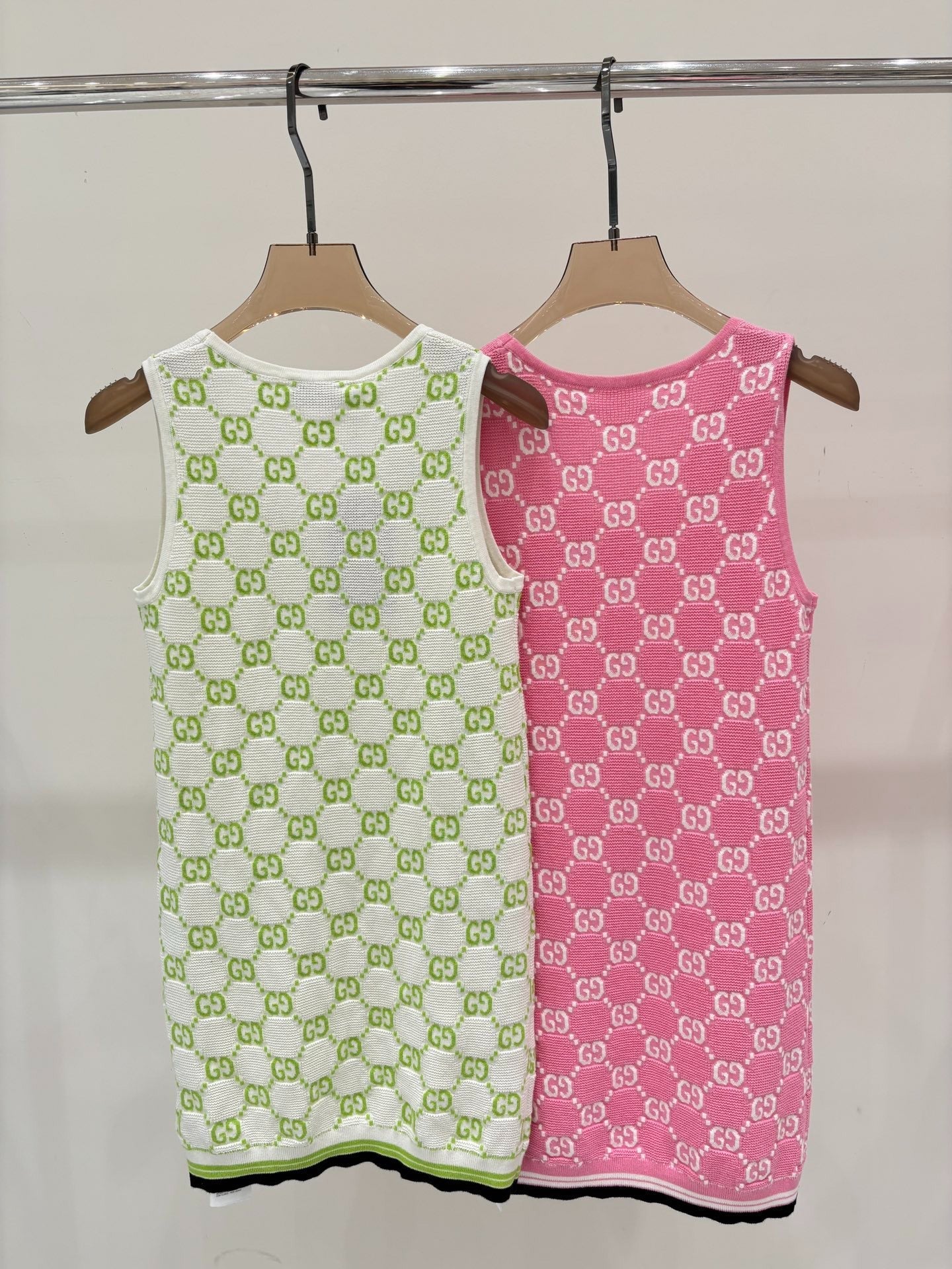 G 25 Appliquéd full print casual knit dress