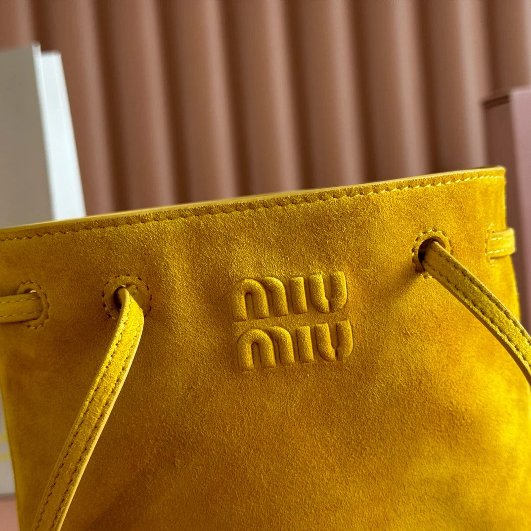 TOTE BAG 17 MUSTARD YELLOW IN NAPPA CALFSKIN