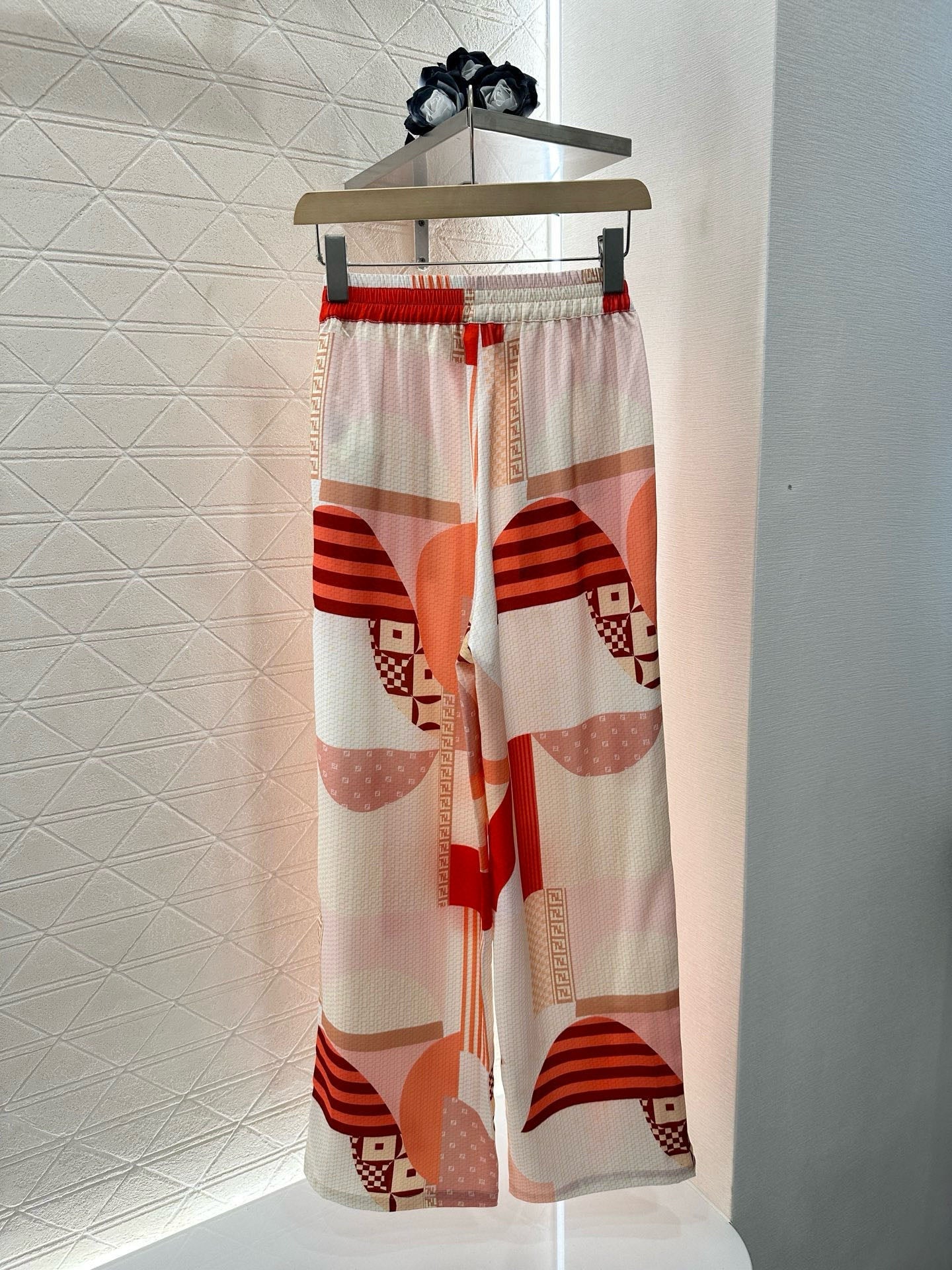 2025 new products are on sale Printed shirt and trousers set