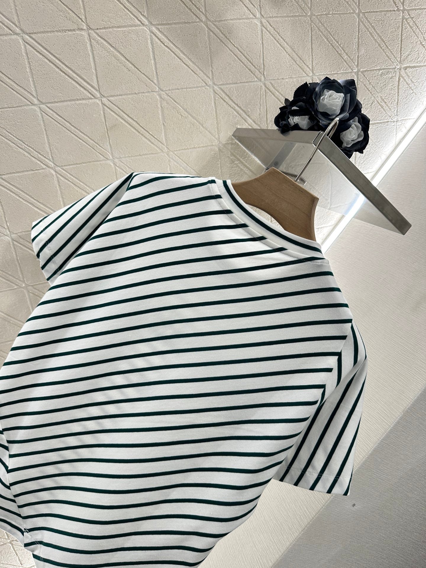 2025 new product Round neck striped short sleeves