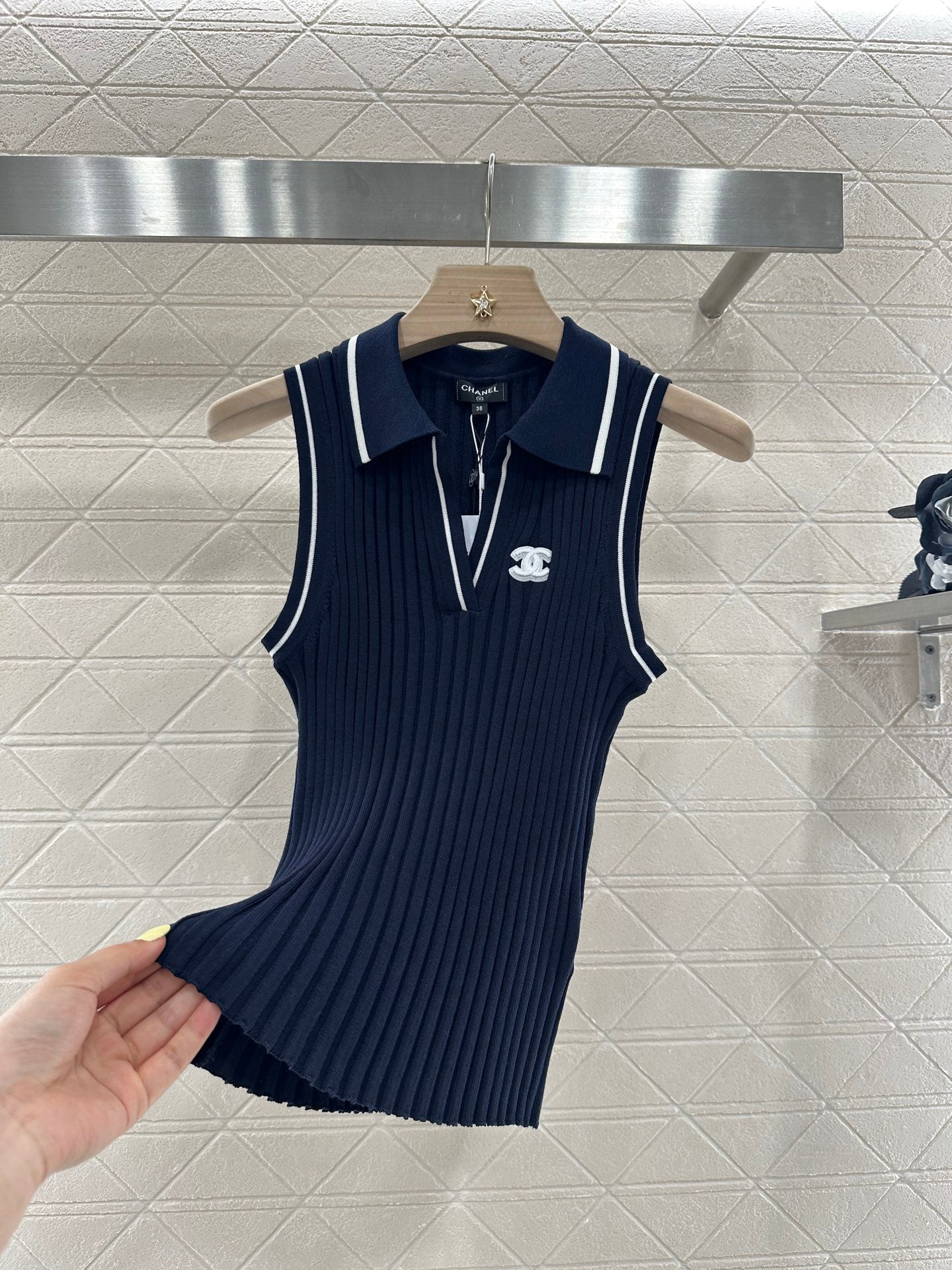 2025 new product Striped knitted vest