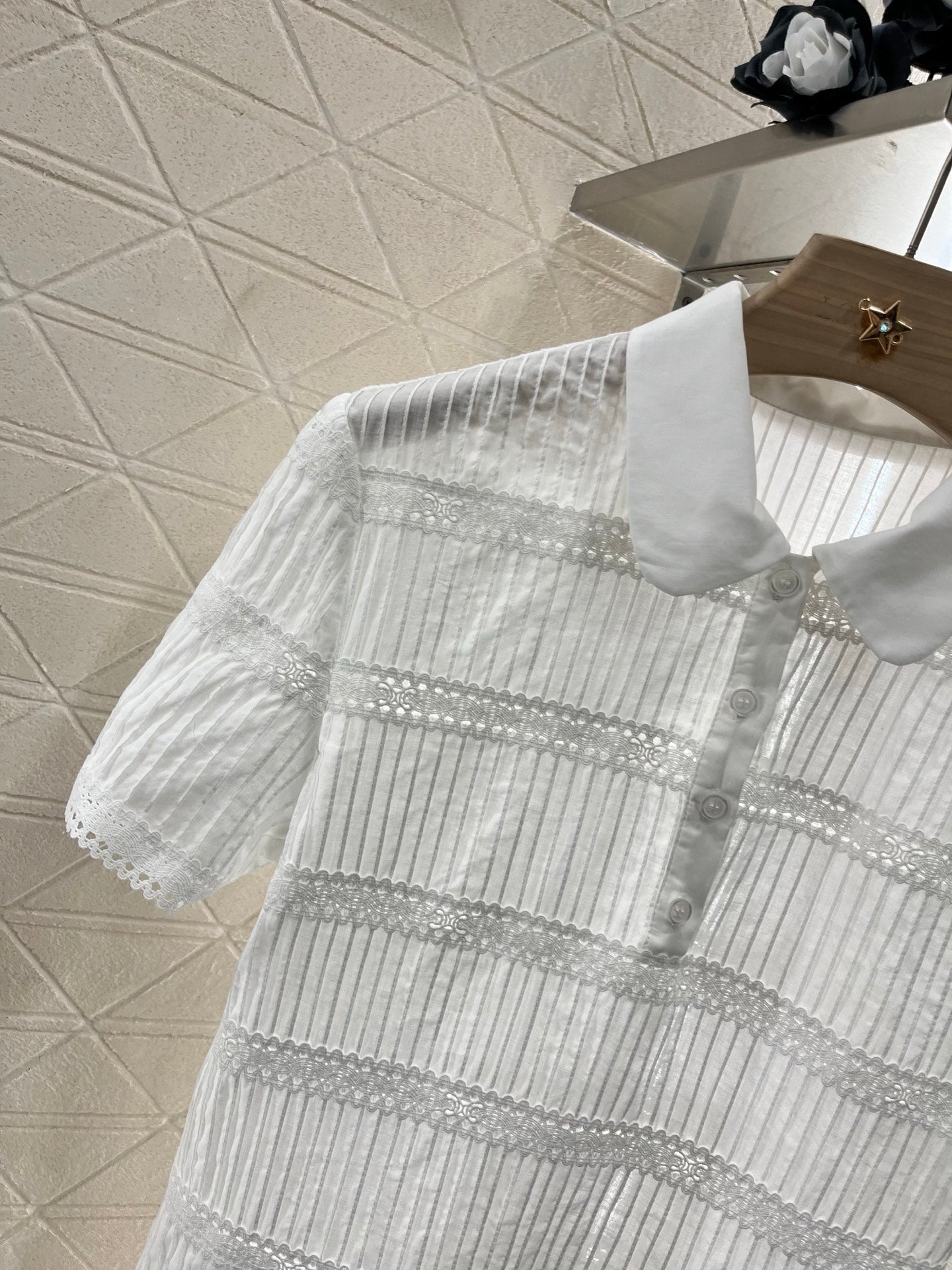 25 new product Embroidered dress