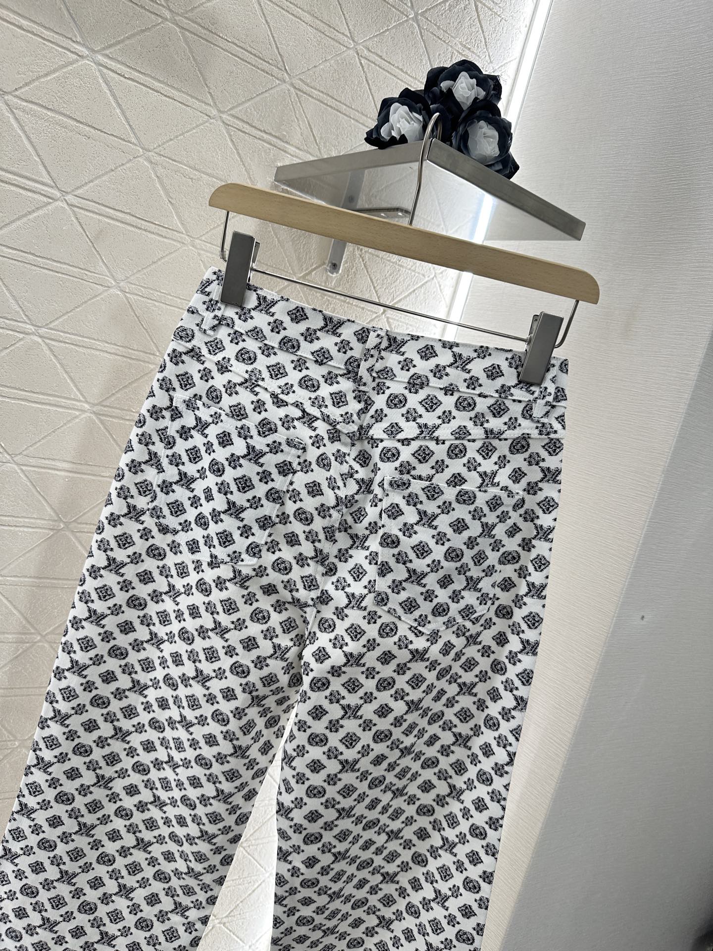 L 2025 new products Denim trousers
