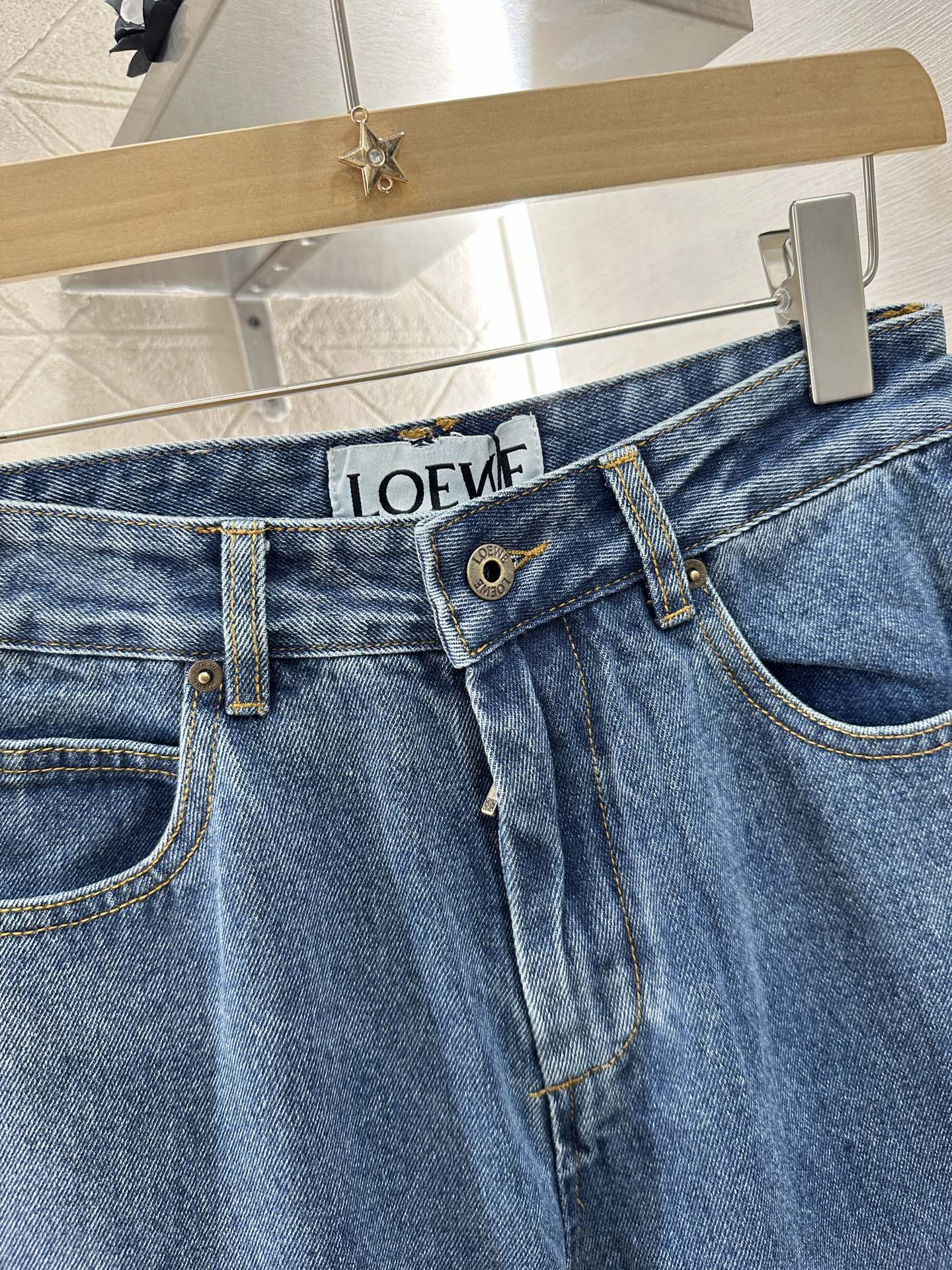 2025 new products Jeans