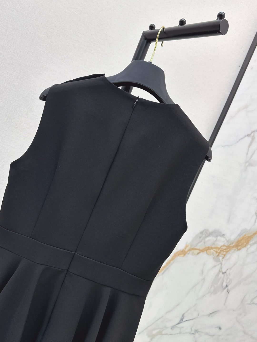 25ss sleeveless dress