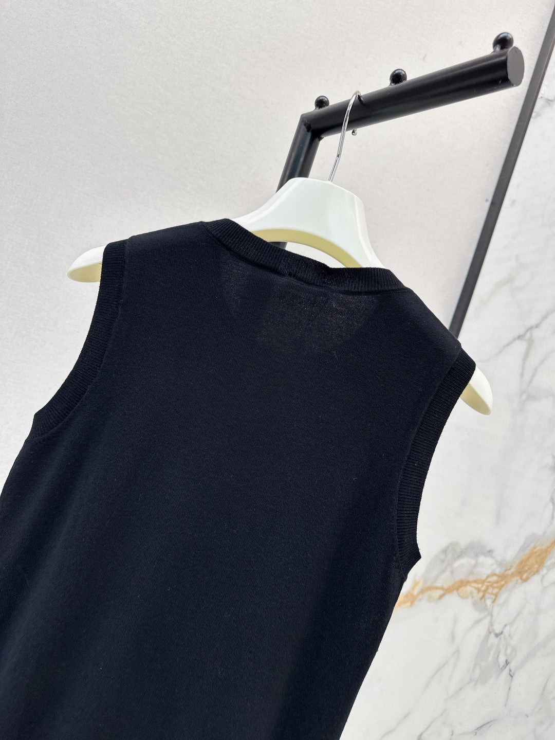 25ss knit vest
