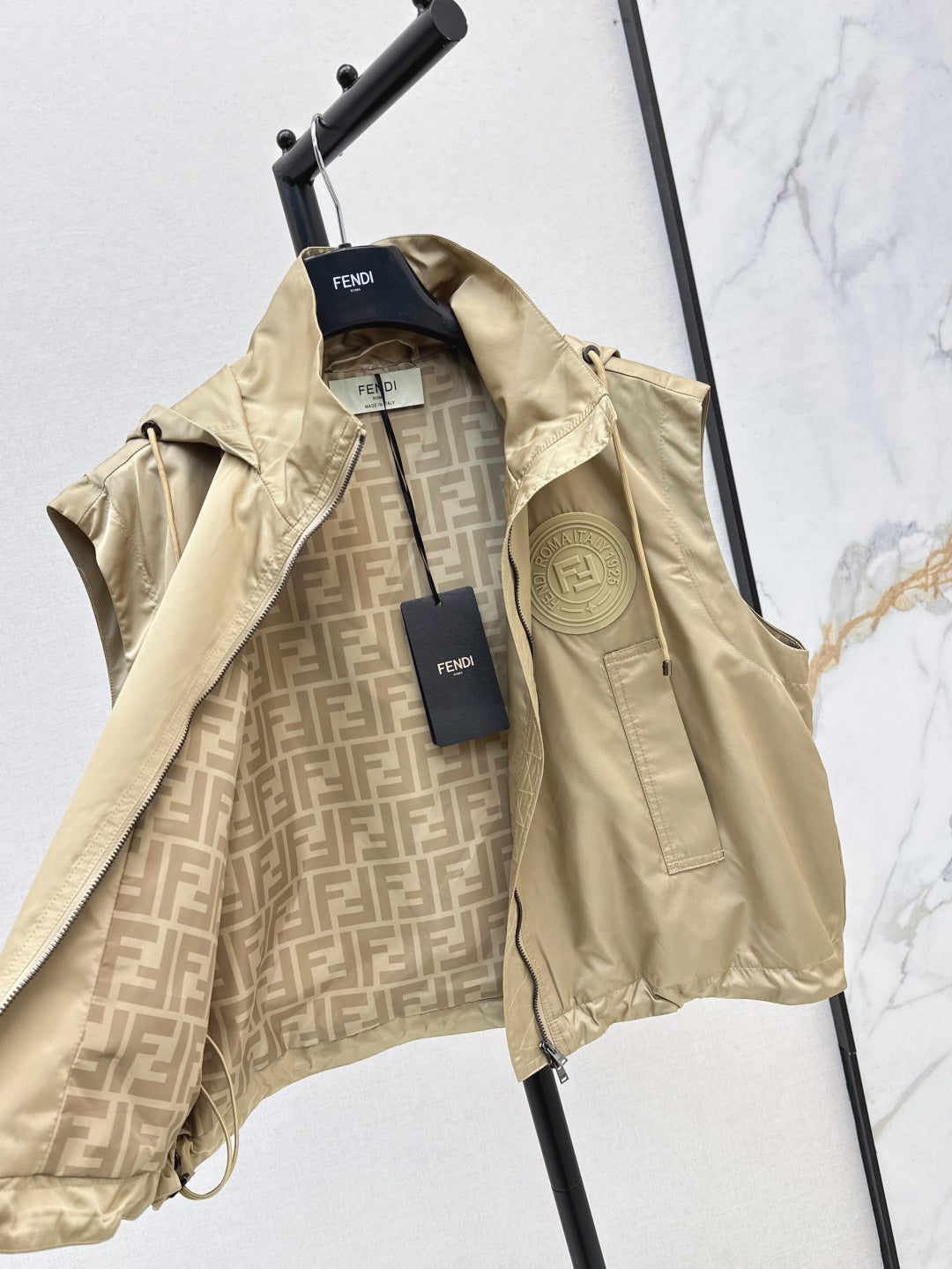 25ss sleeveless jacket