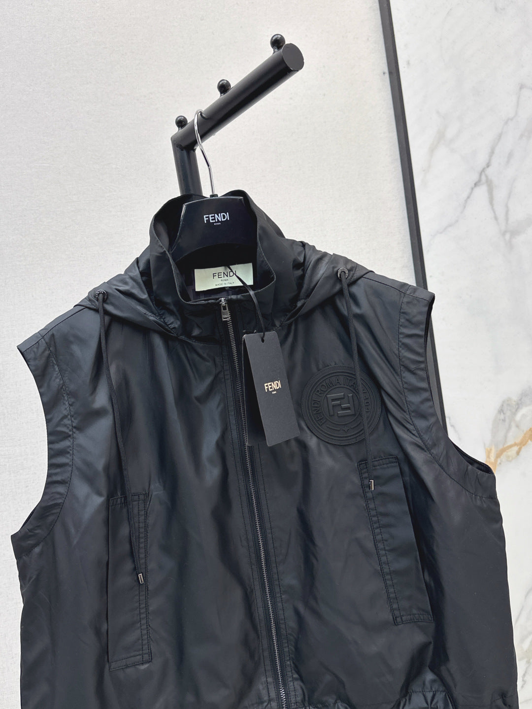 25ss sleeveless jacket