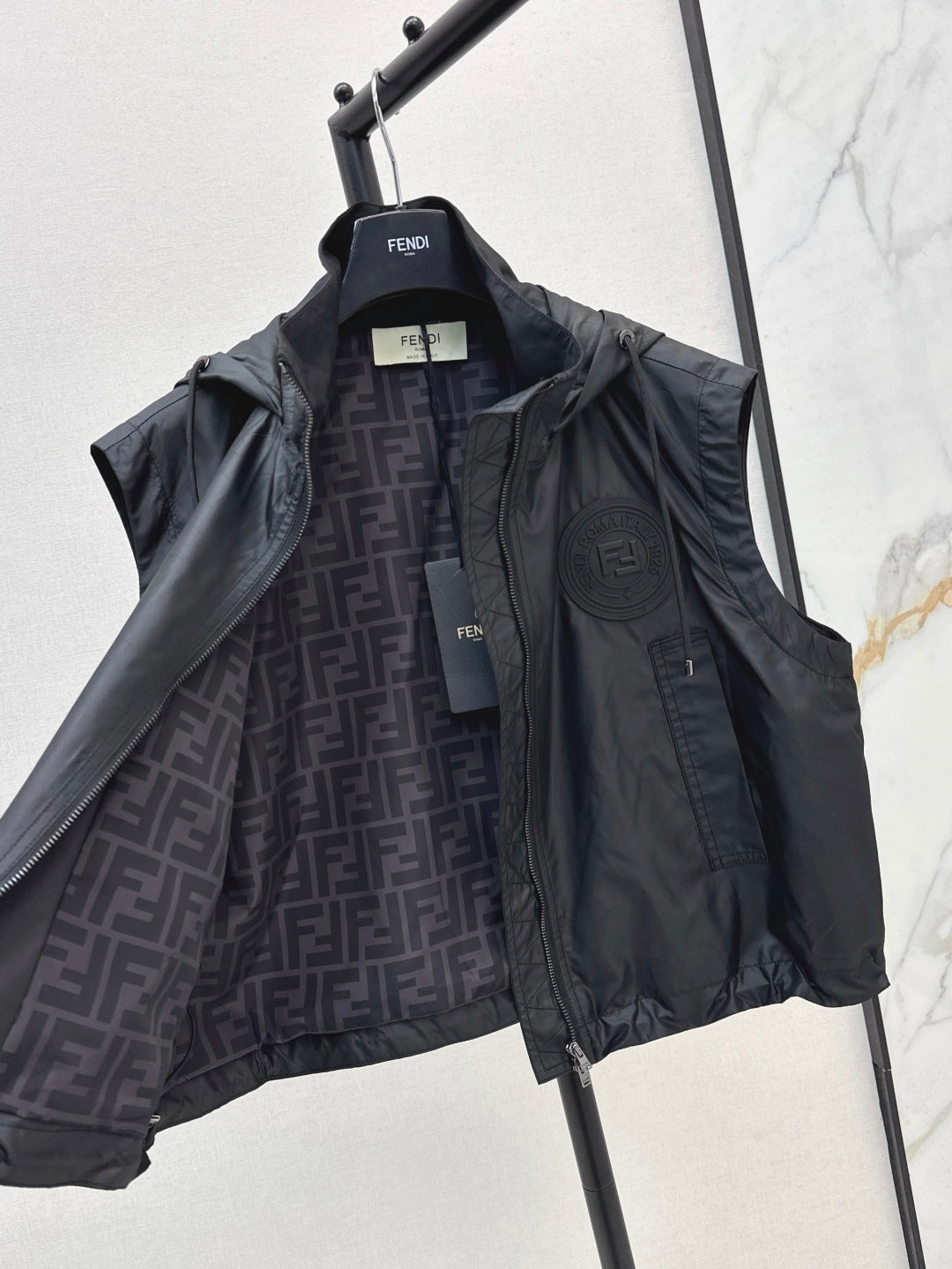 25ss sleeveless jacket