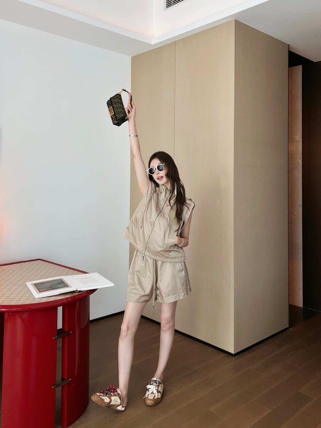25ss sleeveless jacket