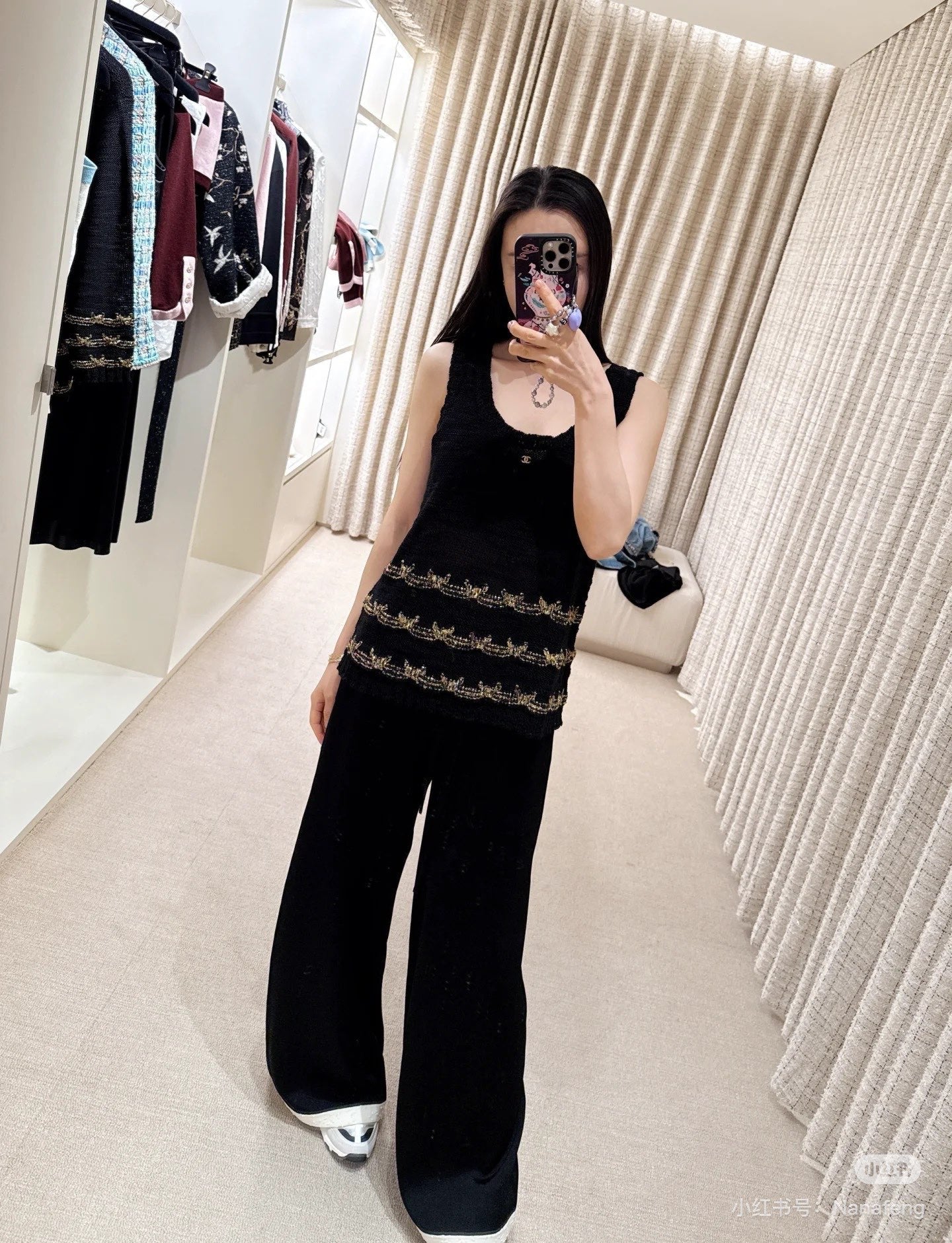 25 new product Embroidered knitted vest
