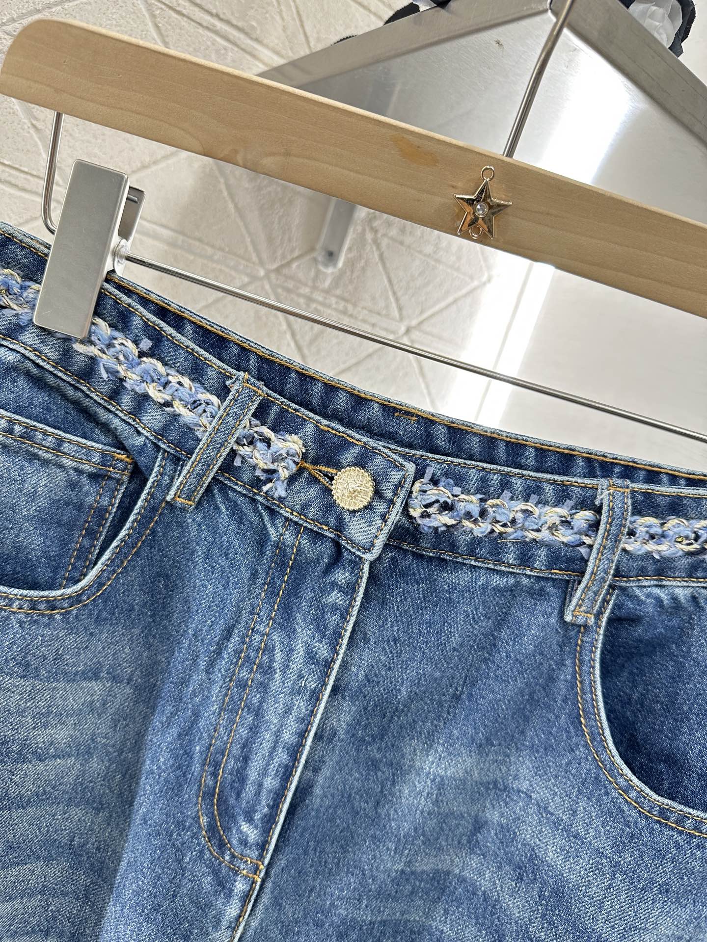 C 2025 new product Denim cropped pants