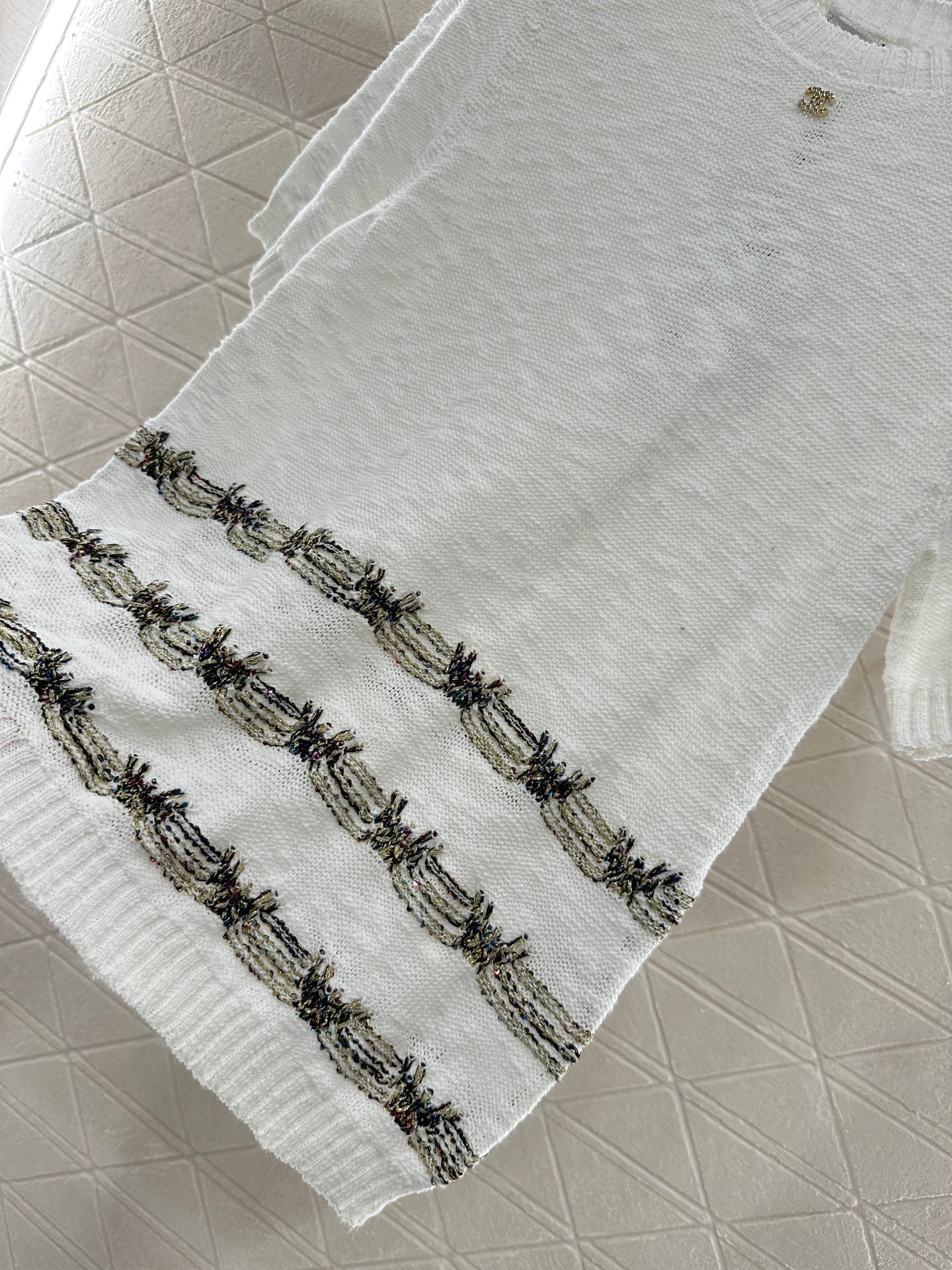 2025 new product Embroidered knitted short sleeves