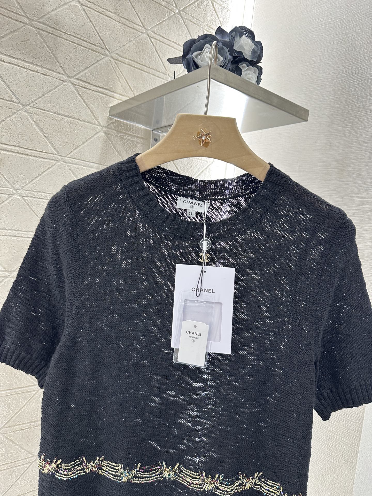2025 new product Embroidered knitted short sleeves