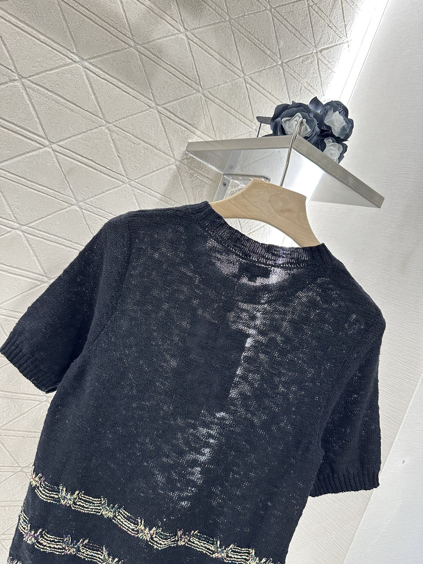2025 new product Embroidered knitted short sleeves