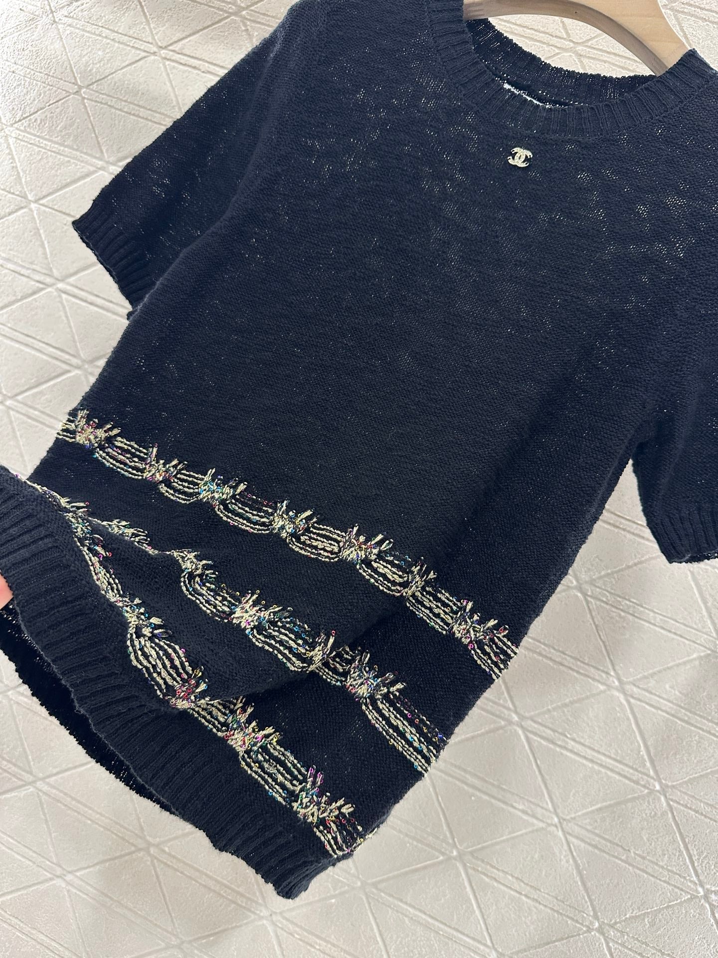 2025 new product Embroidered knitted short sleeves