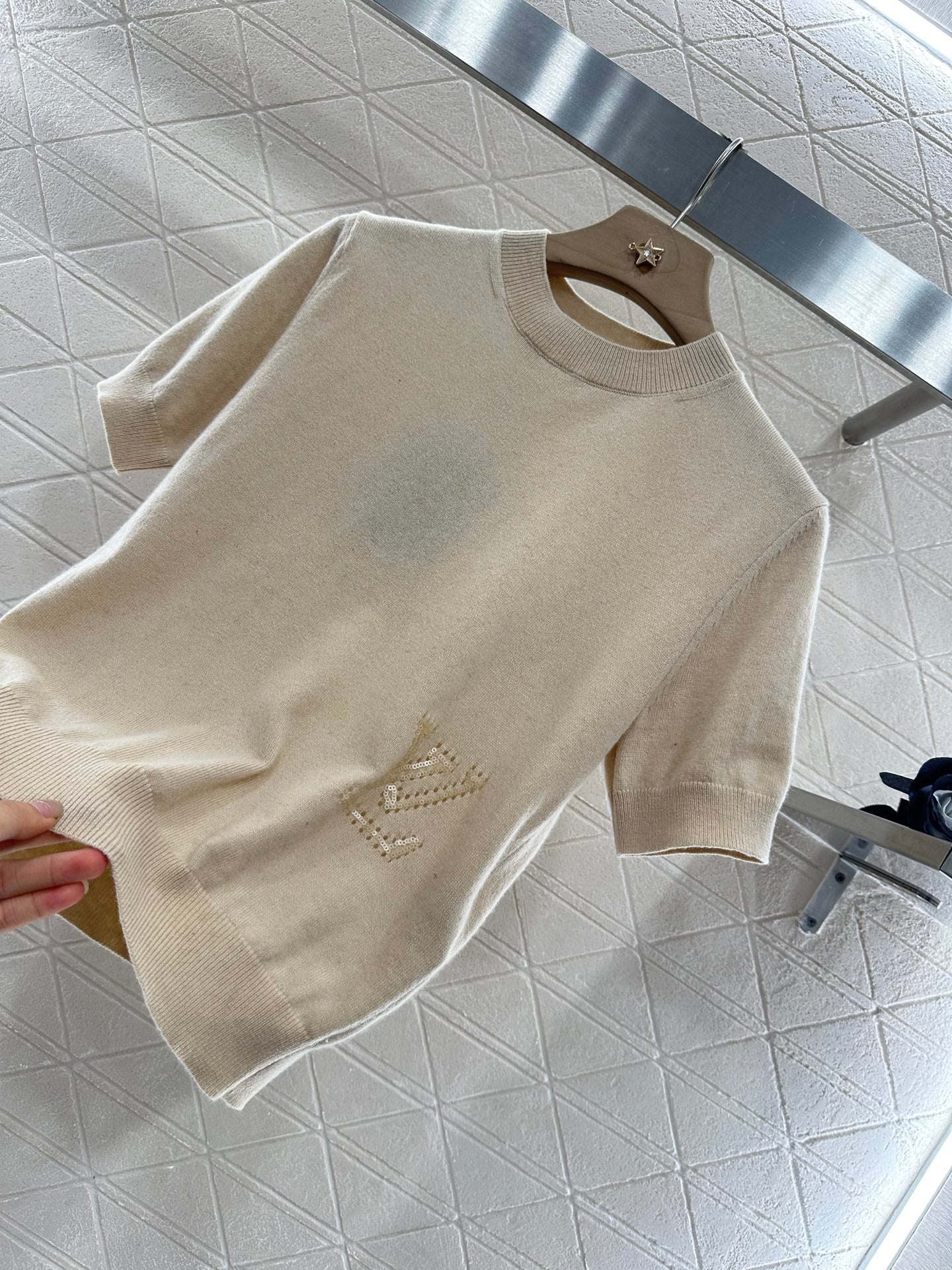 2025 new products Embroidered knitted short sleeves