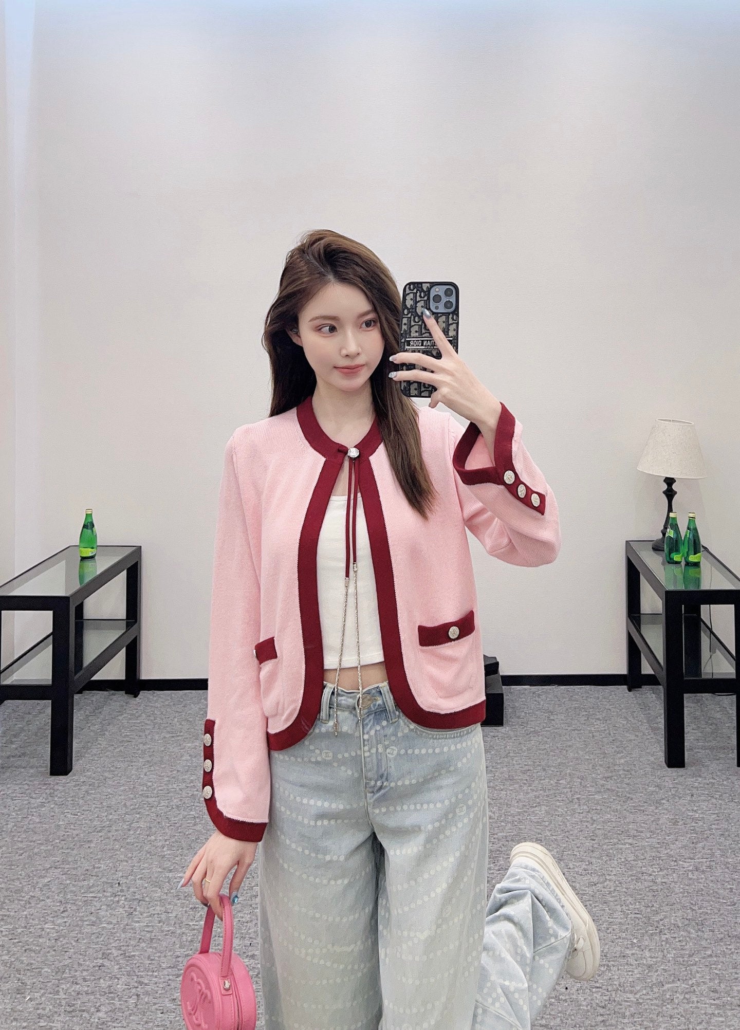 25 new products Knitted cardigan