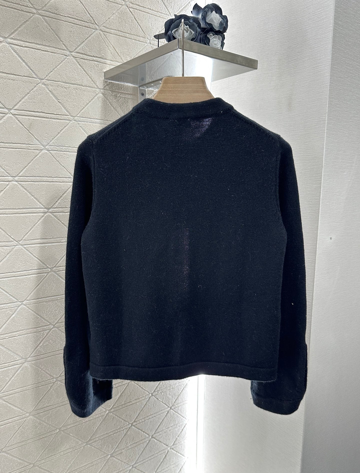 25 new products Knitted cardigan