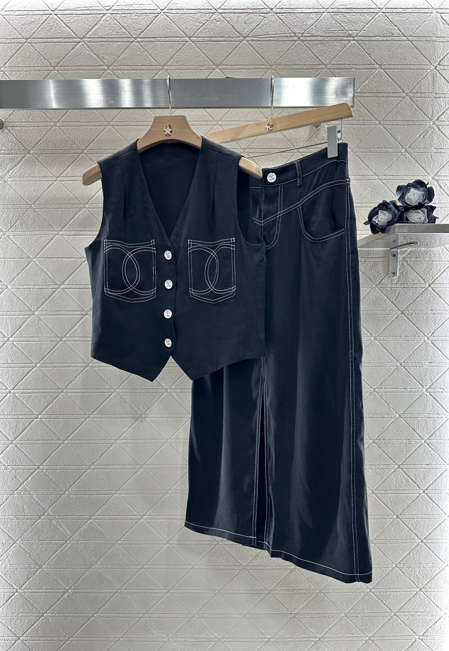 25 new product Vest slit long skirt suit