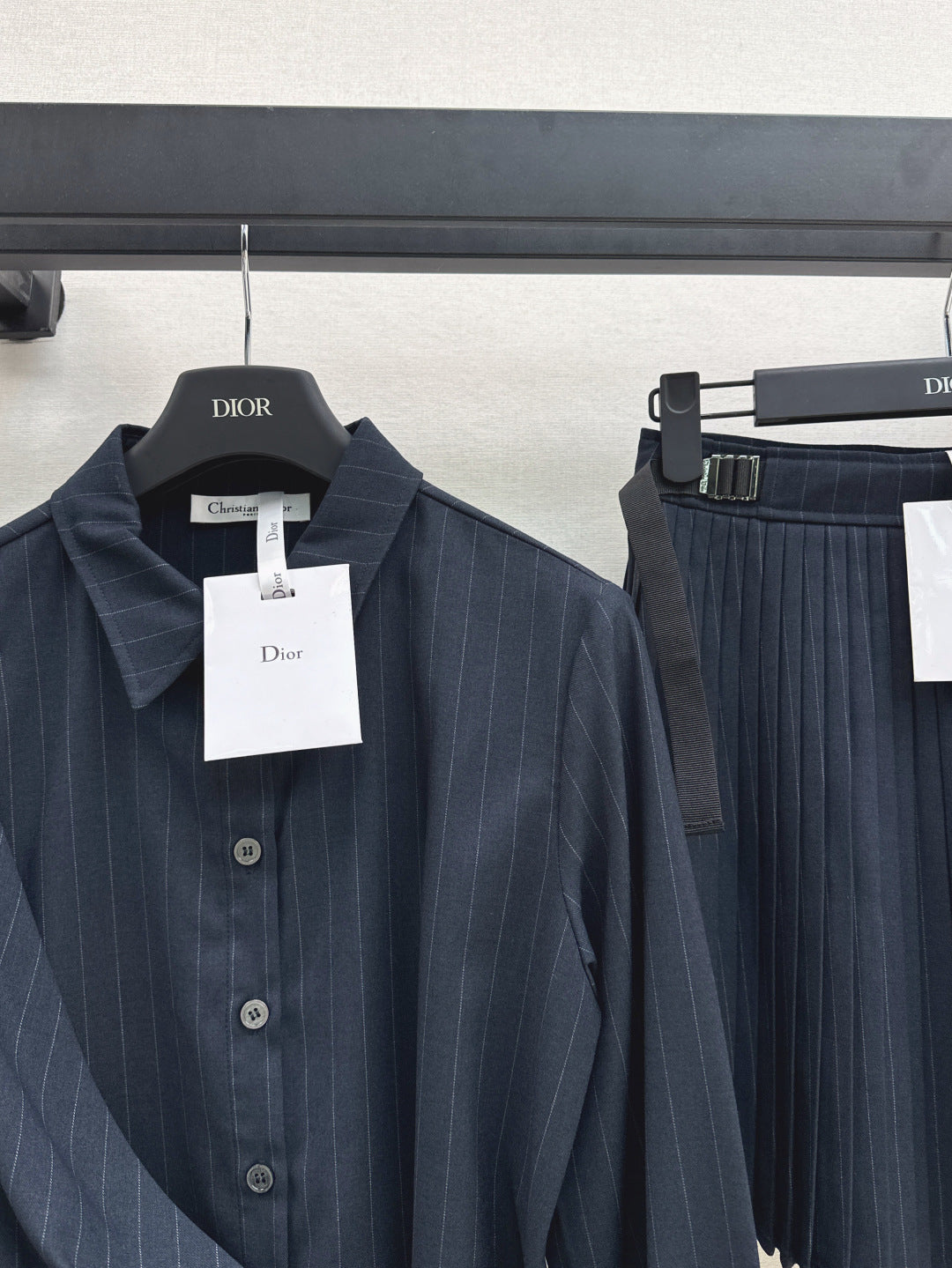 25fw pleated suit
