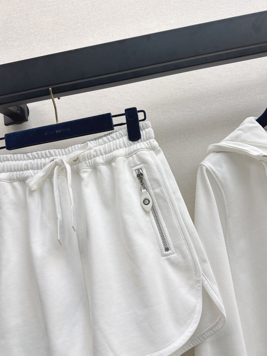 25fw hoodie short set