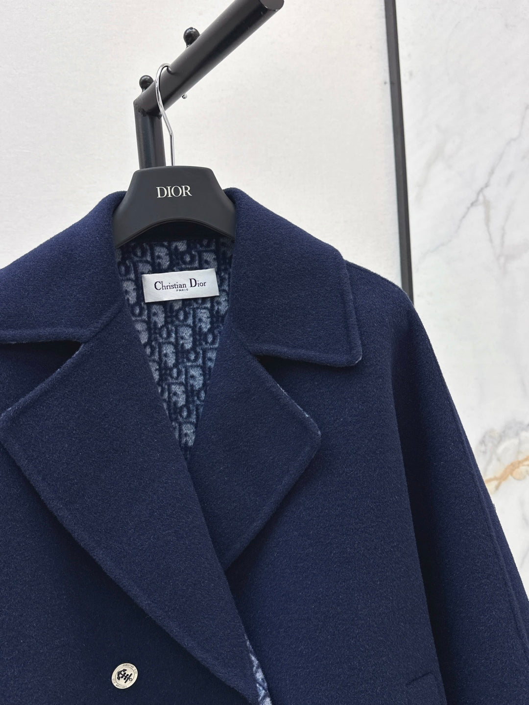 25fw reversible coat