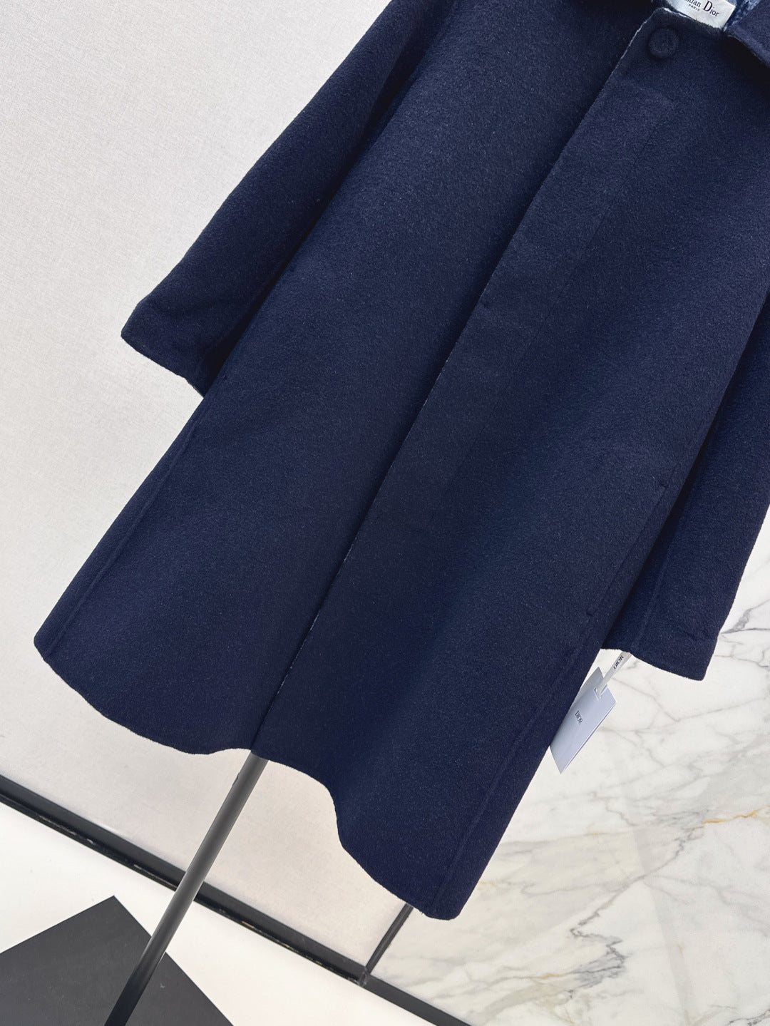 25fw reversible coat