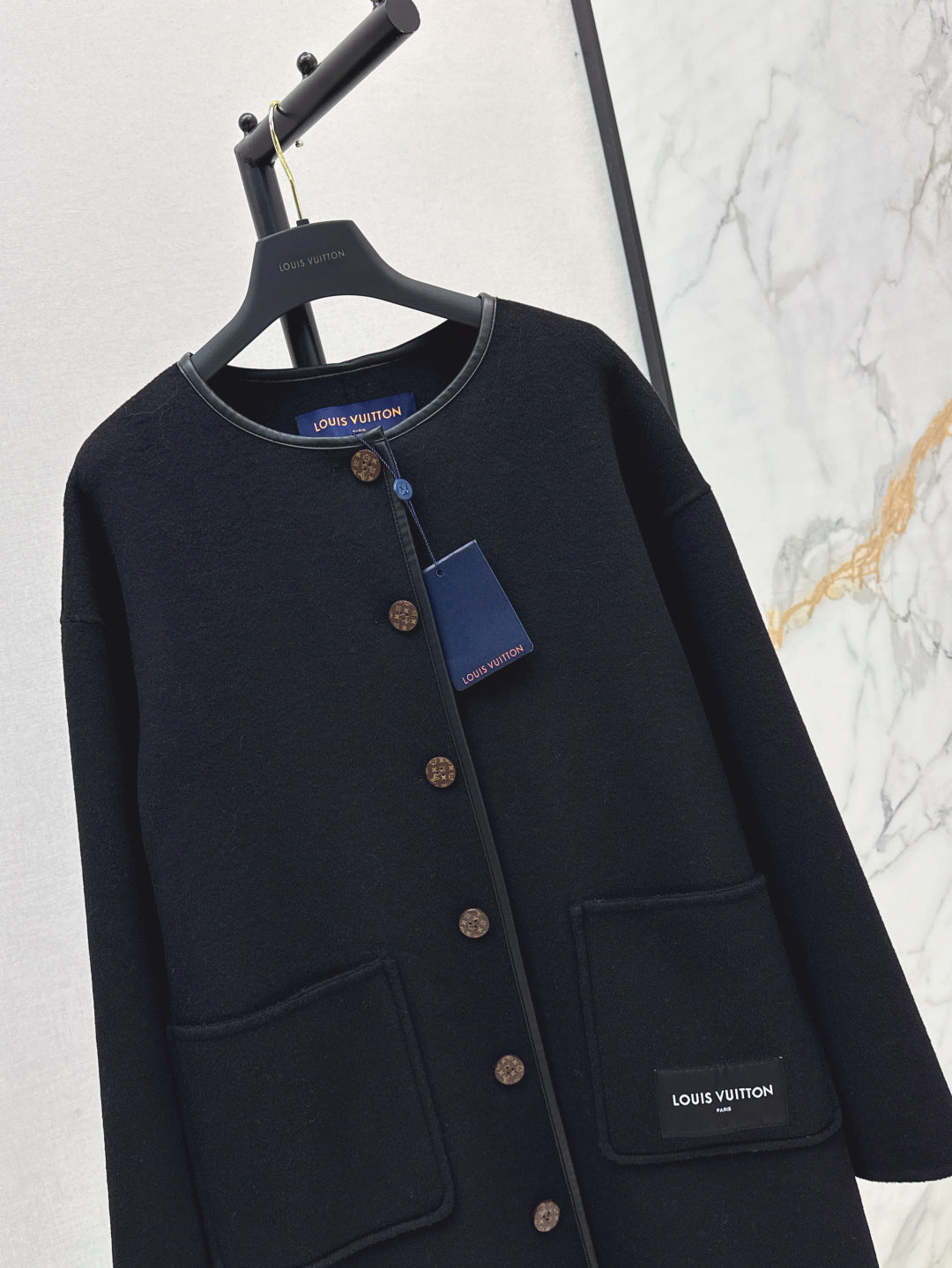 25fw reversible coat