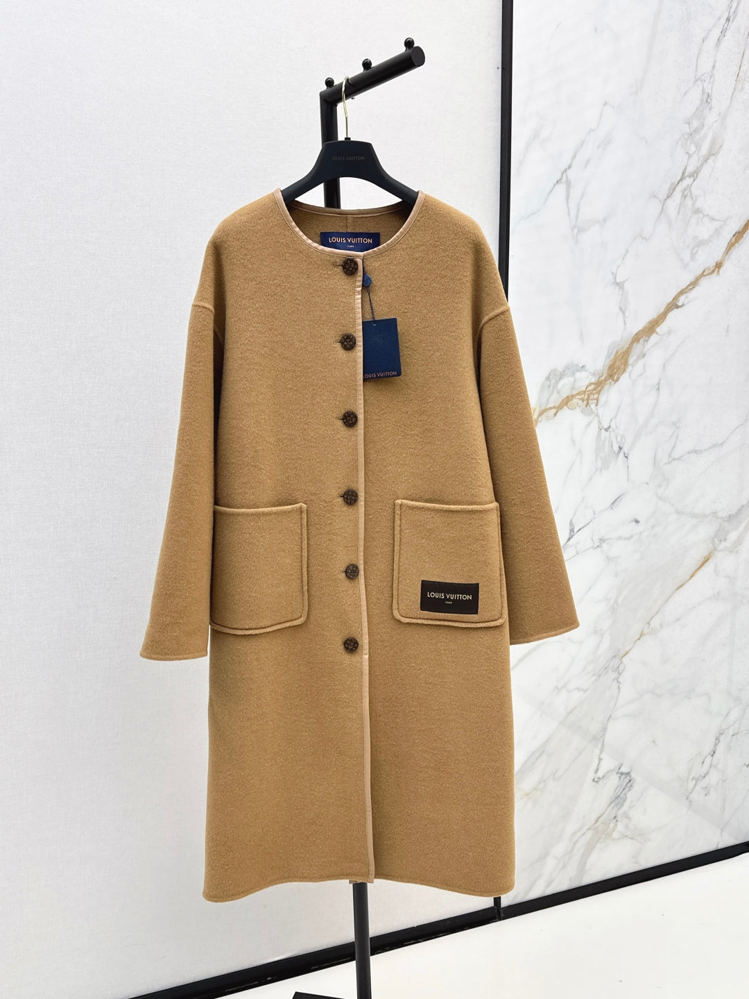 25fw reversible coat