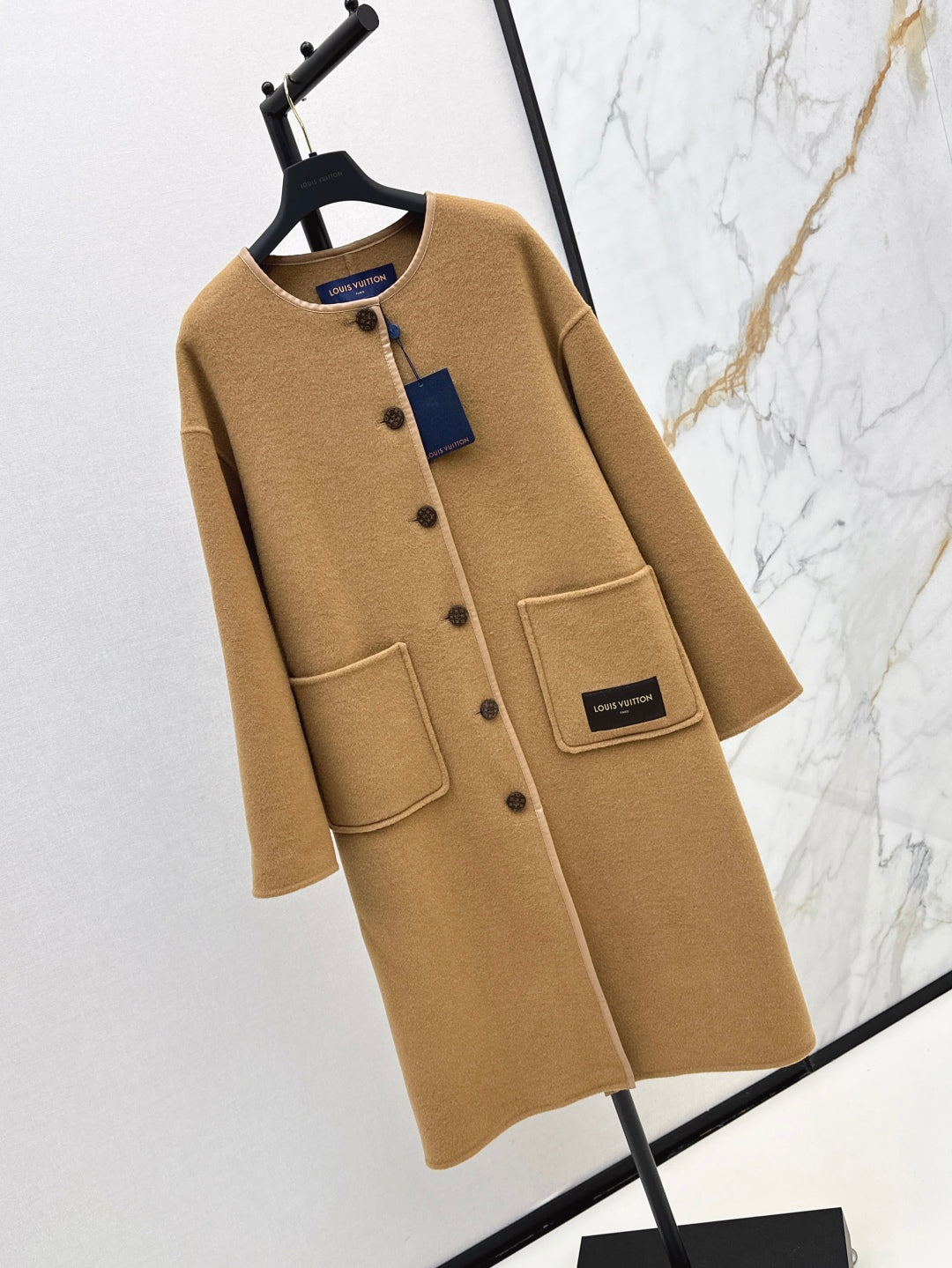 25fw reversible coat