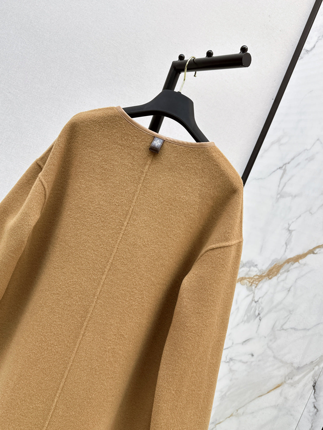 25fw reversible coat