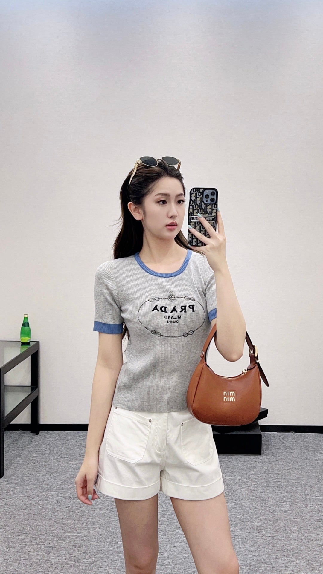 2025 new product Embroidered knitted short sleeves