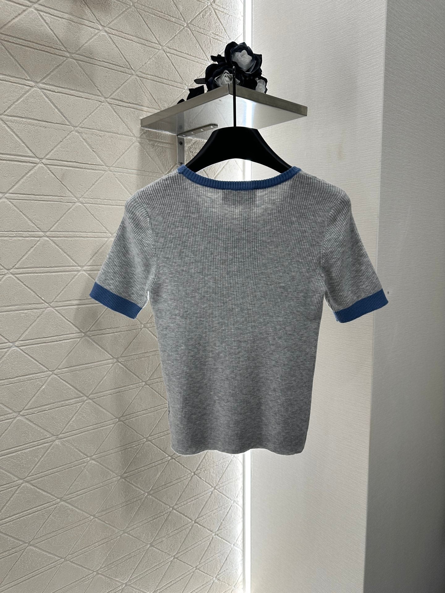 2025 new product Embroidered knitted short sleeves