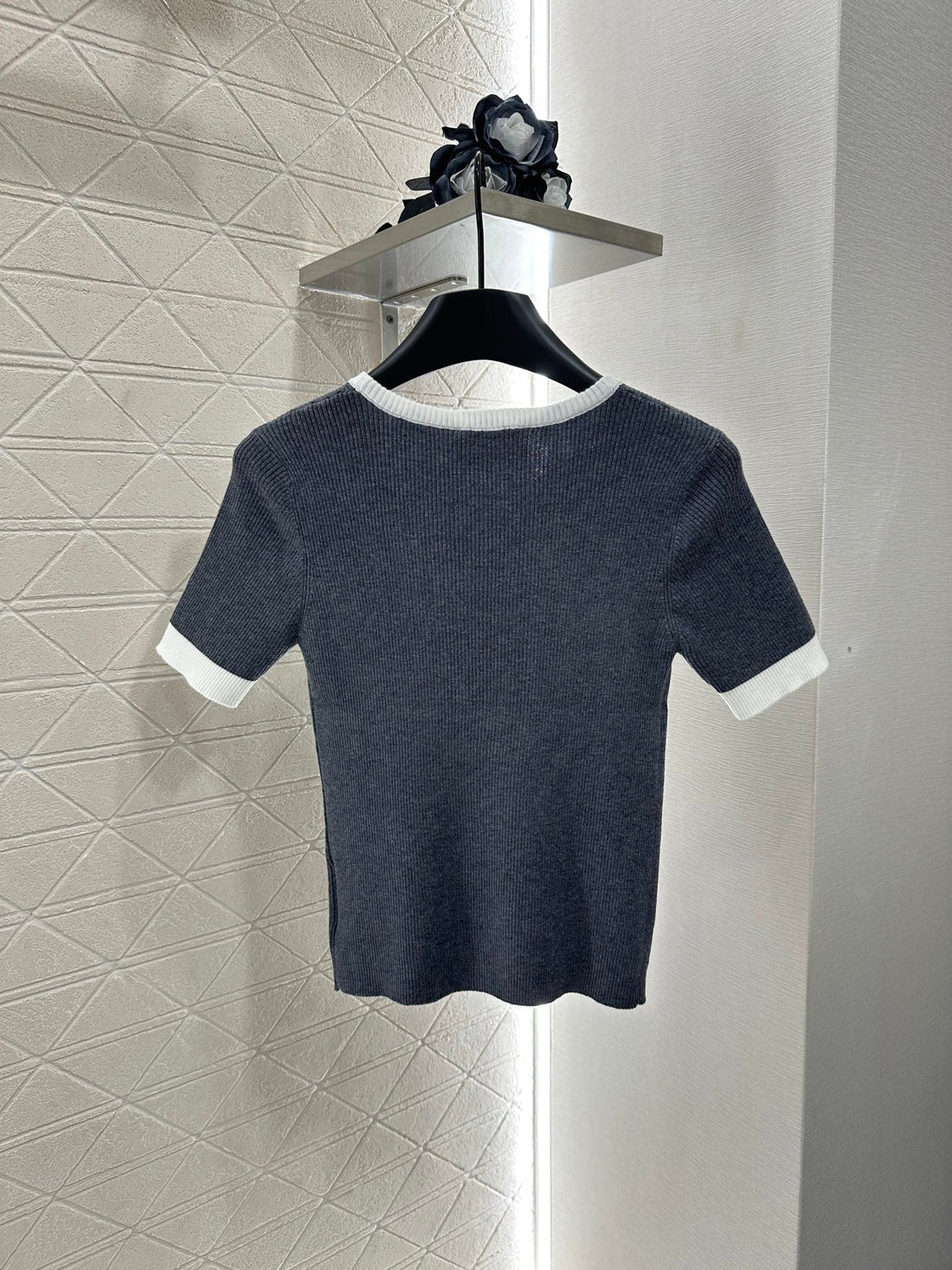 2025 new product Embroidered knitted short sleeves