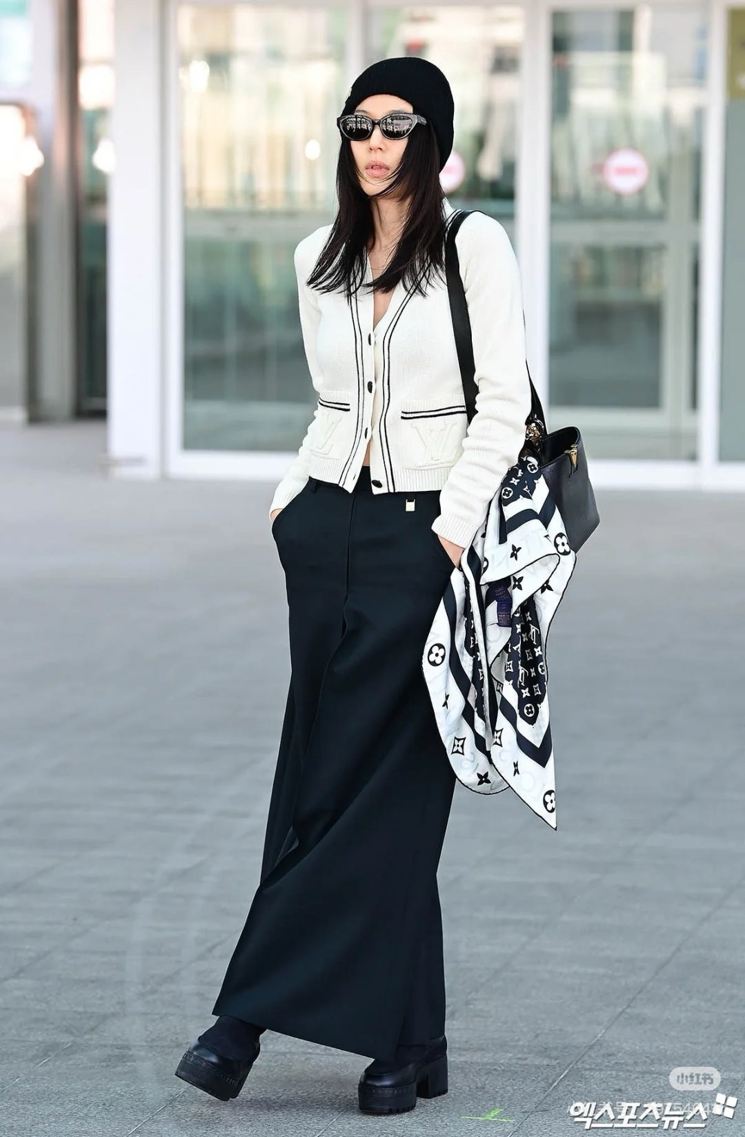 25fw knitted cashmere cardigan