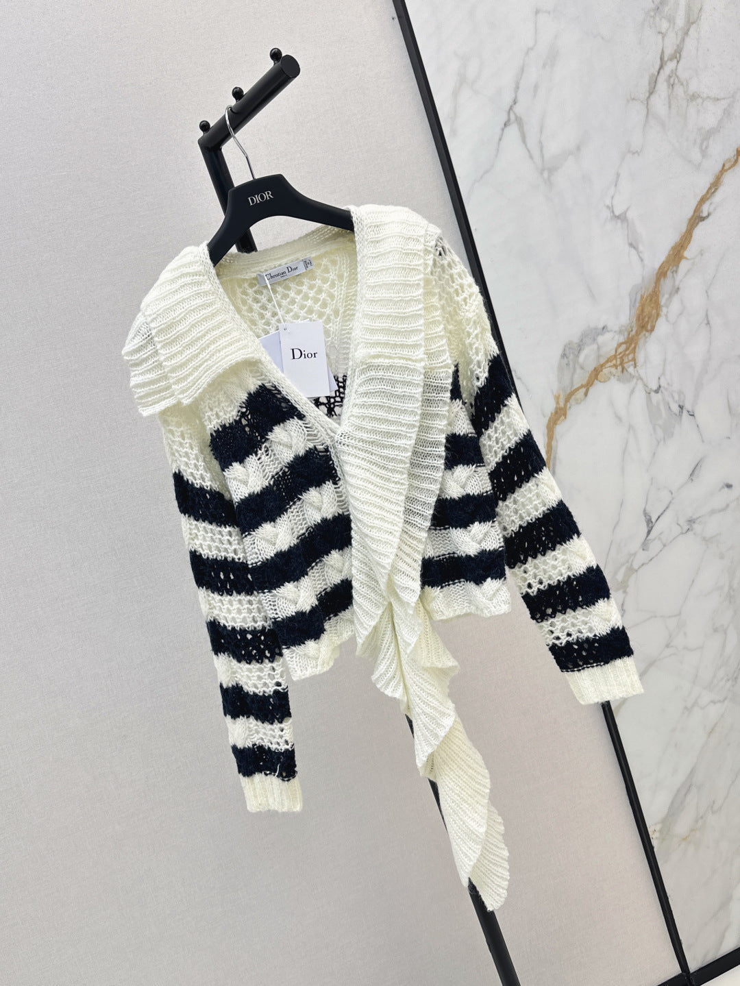 D 25fw knitted sweater